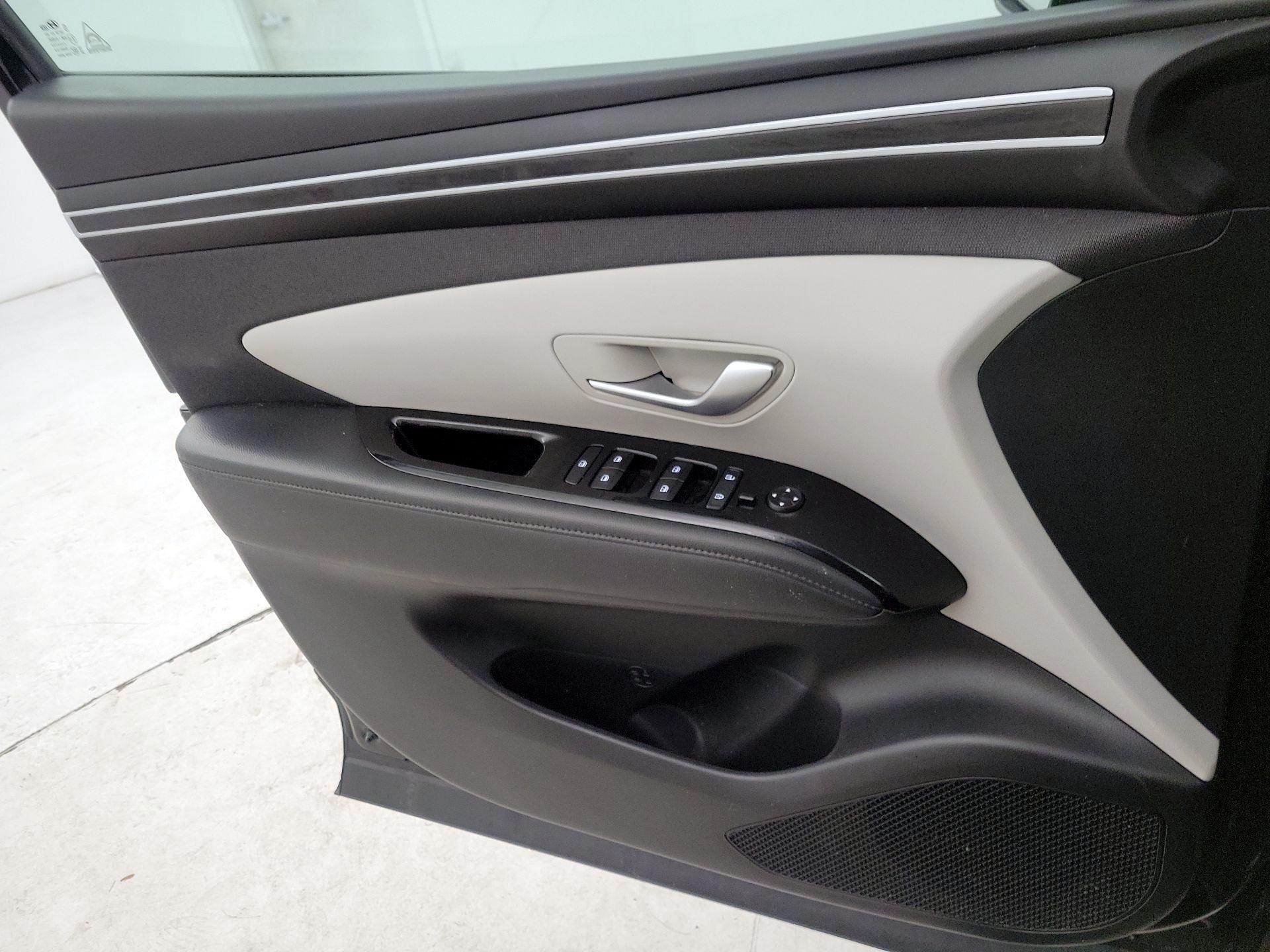 Thumbnail: 2022 Hyundai Tucson - 12