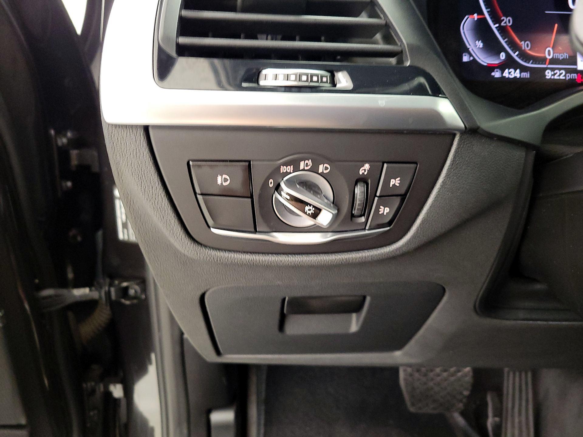Thumbnail: 2020 BMW X4 - 13