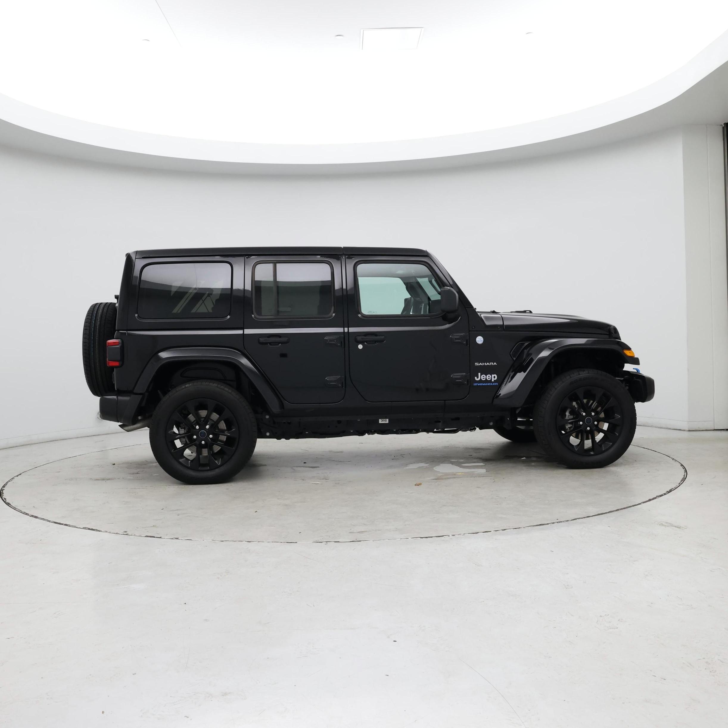 Thumbnail: 2024 Jeep Wrangler - 7
