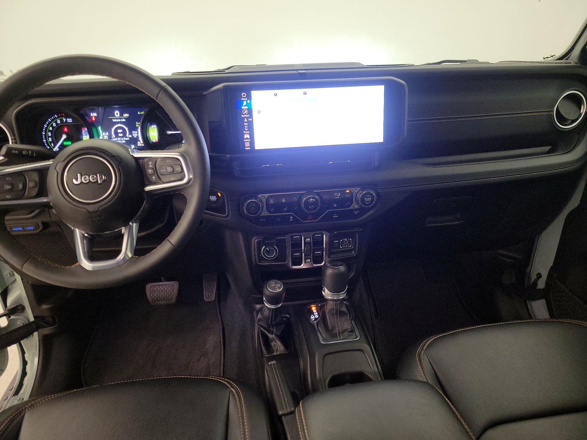 Thumbnail: 2024 Jeep Wrangler - 9