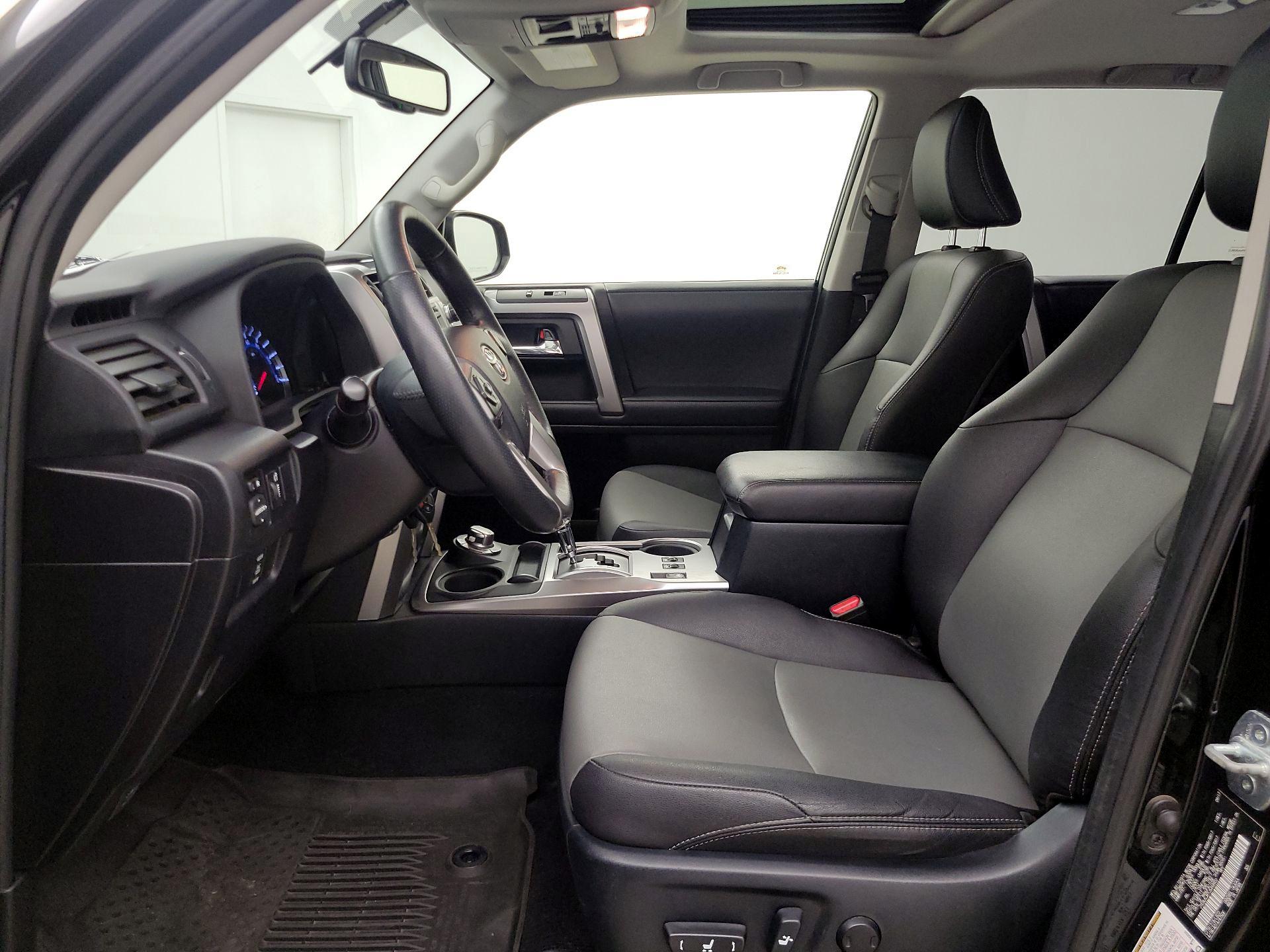 Thumbnail: 2018 Toyota 4Runner - 11