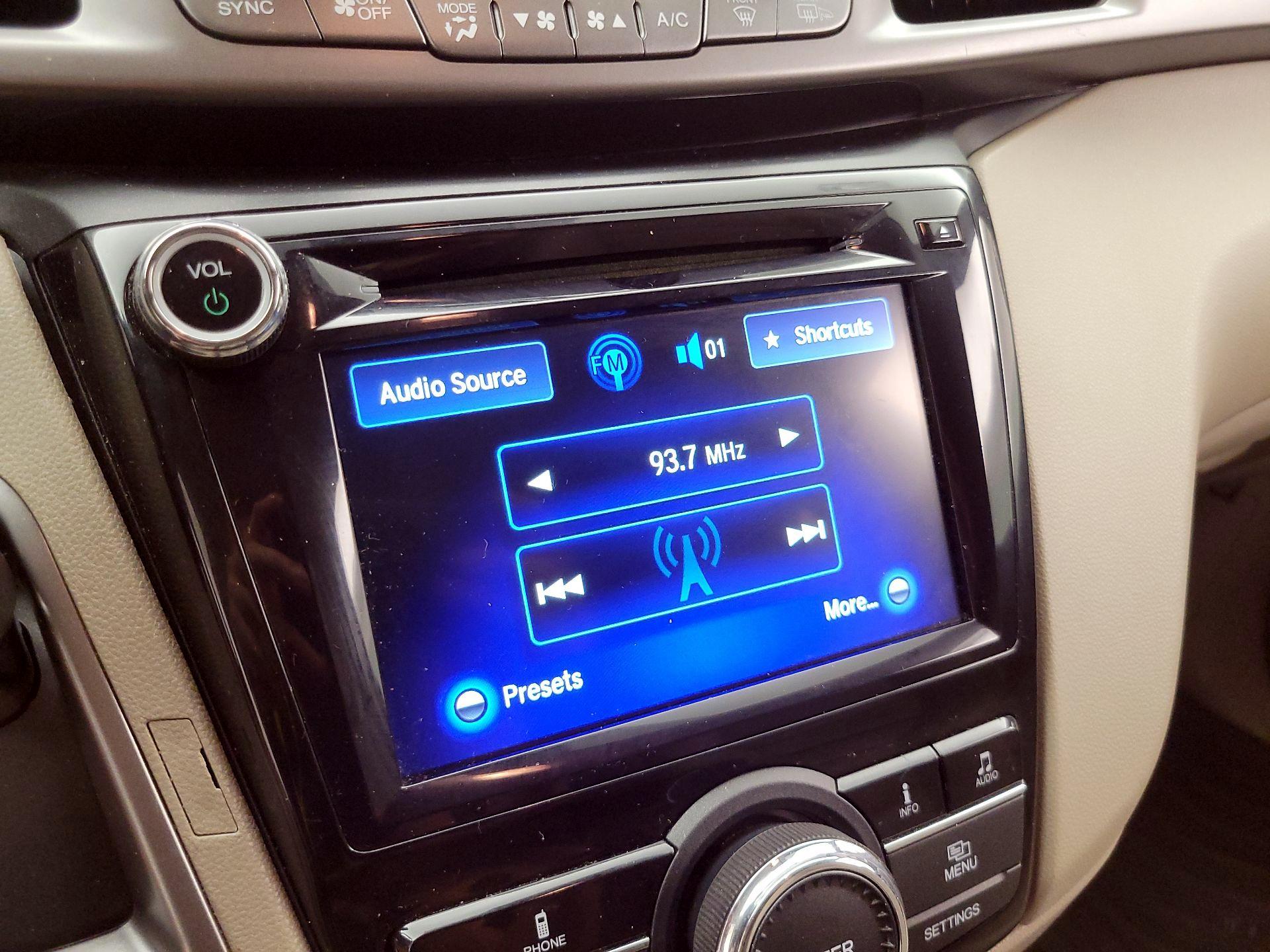 Thumbnail: 2016 Honda Odyssey - 15