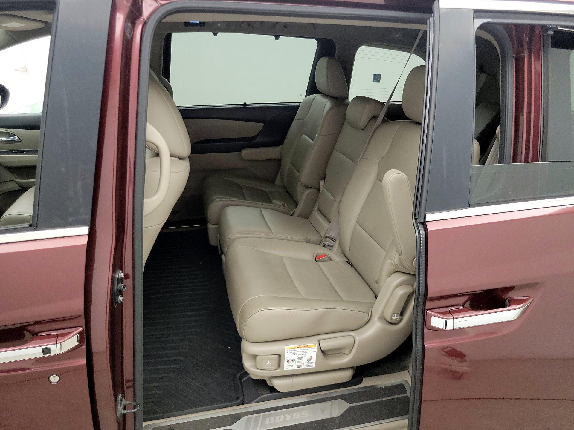 Thumbnail: 2016 Honda Odyssey - 20