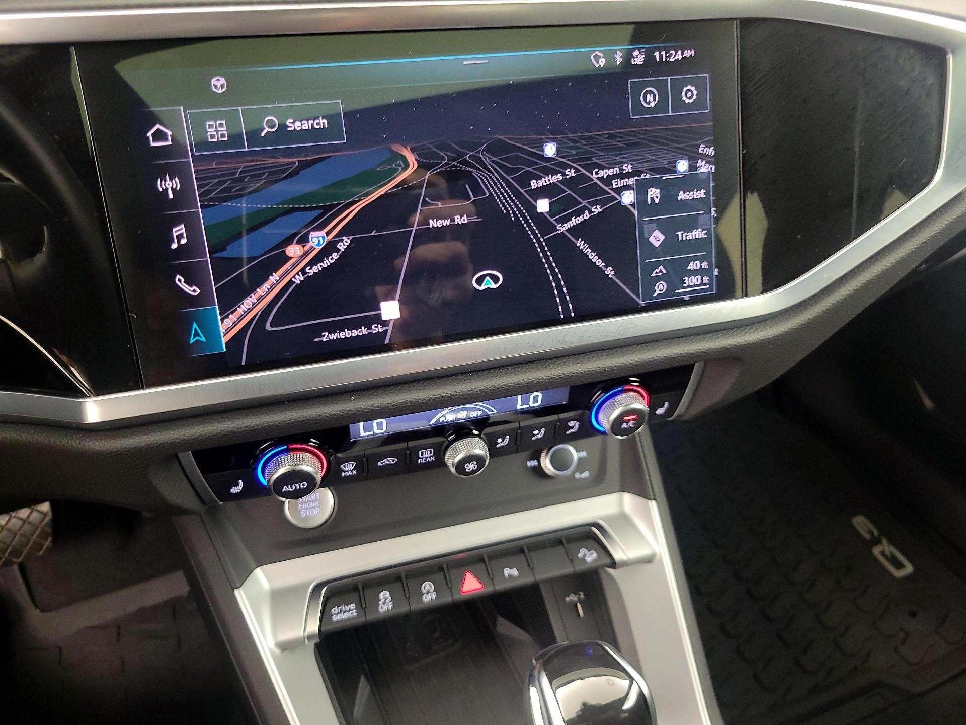 Thumbnail: 2020 Audi Q3 - 13