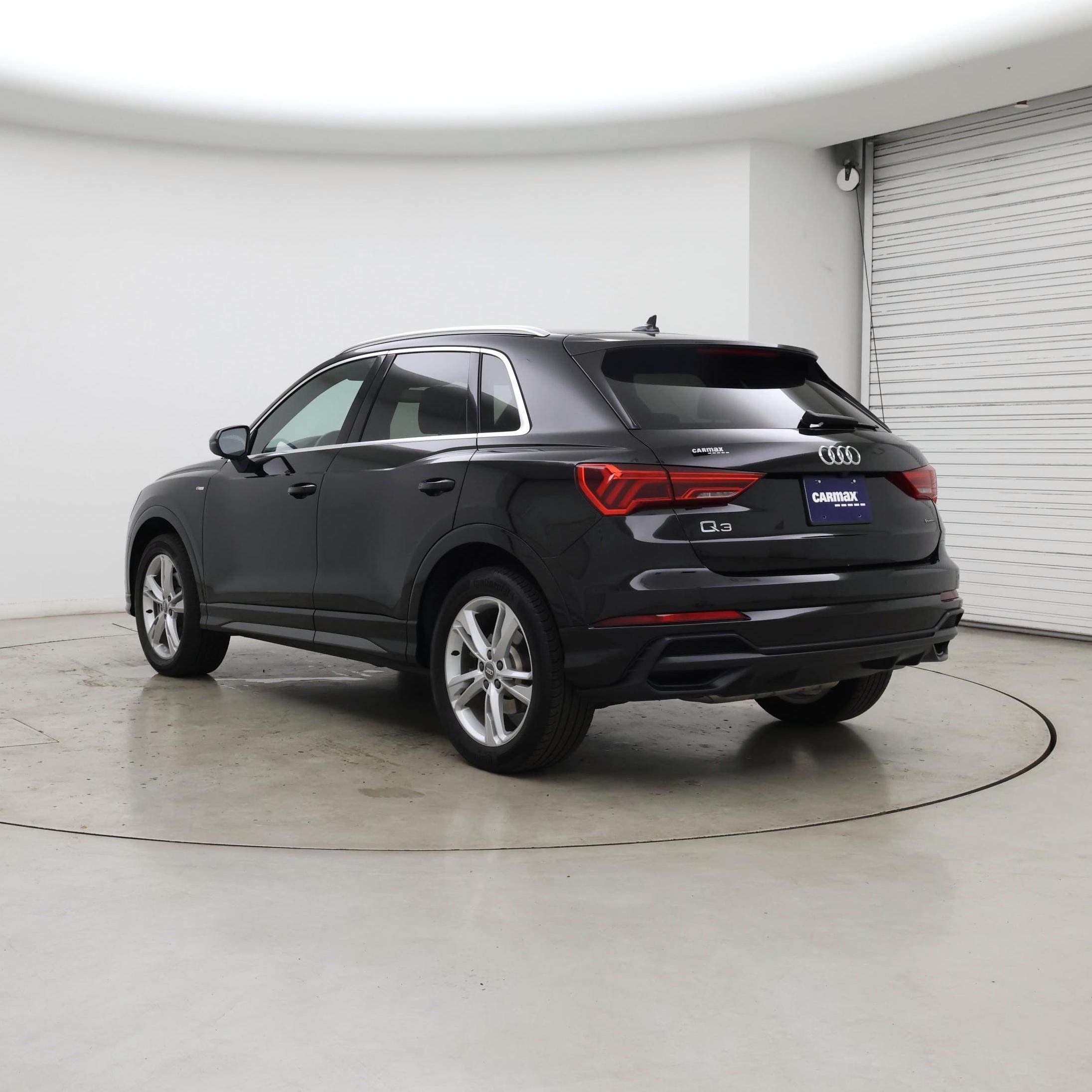 Thumbnail: 2020 Audi Q3 - 2