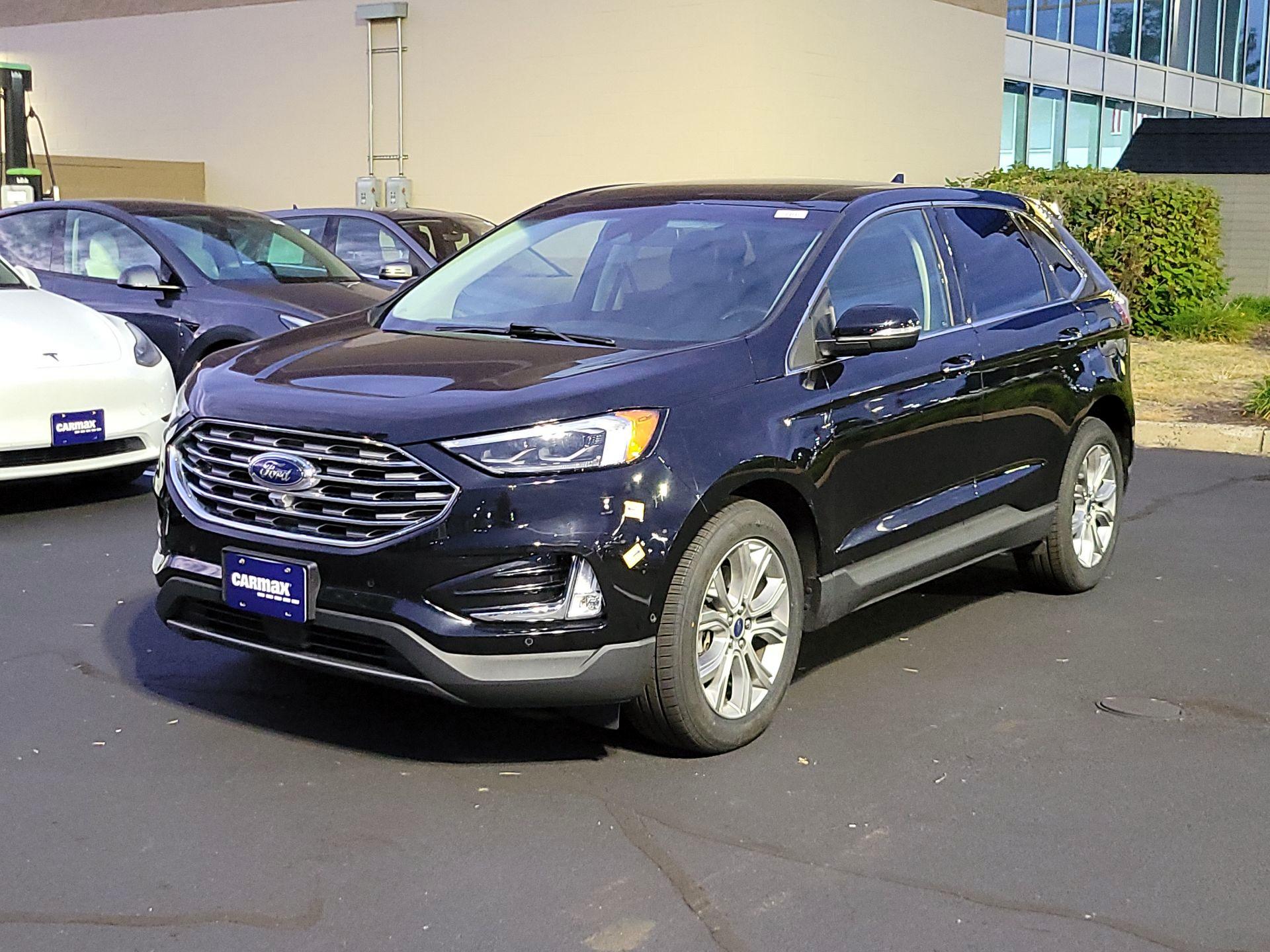 Thumbnail: 2019 Ford Edge - 3