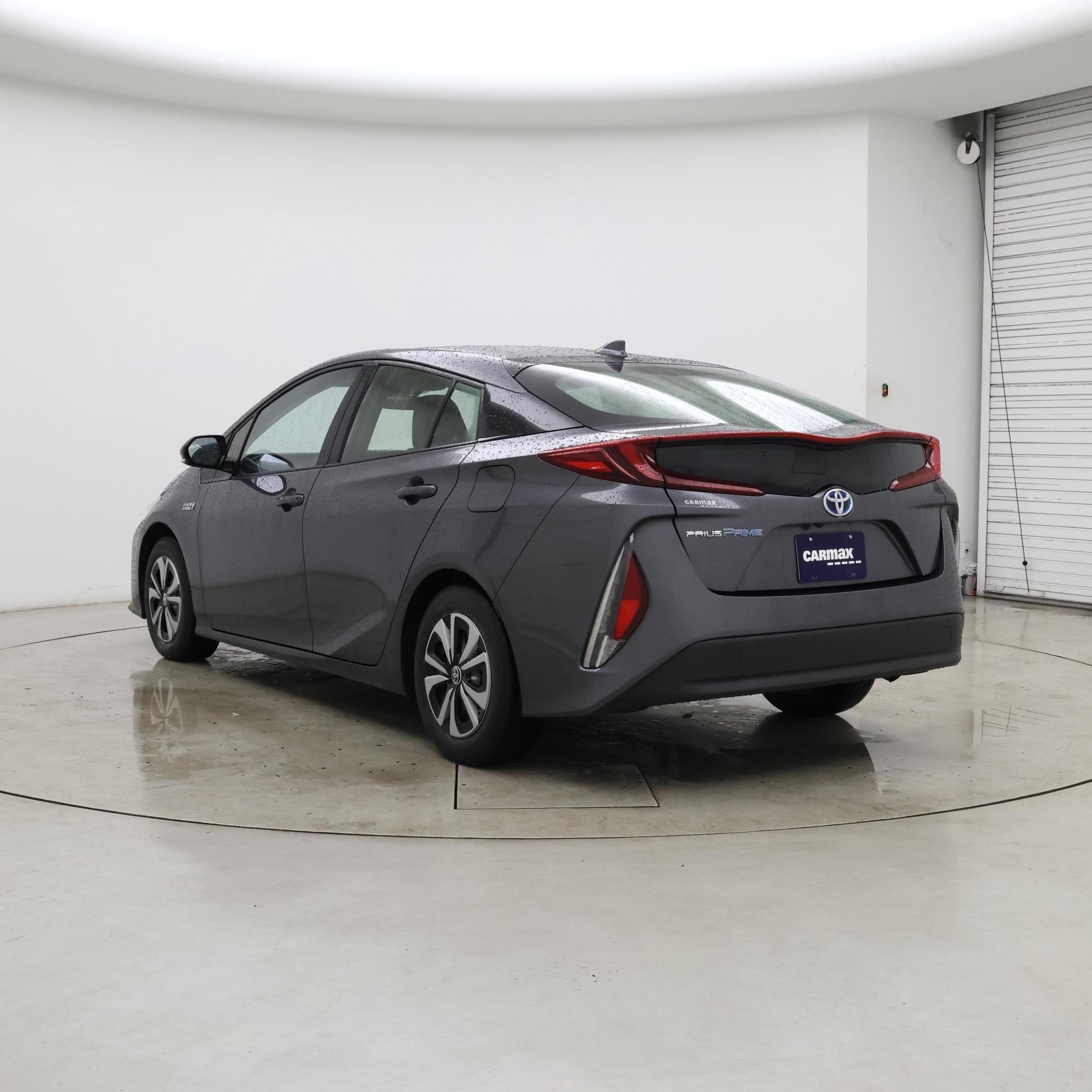 Thumbnail: 2017 Toyota Prius Prime - 2