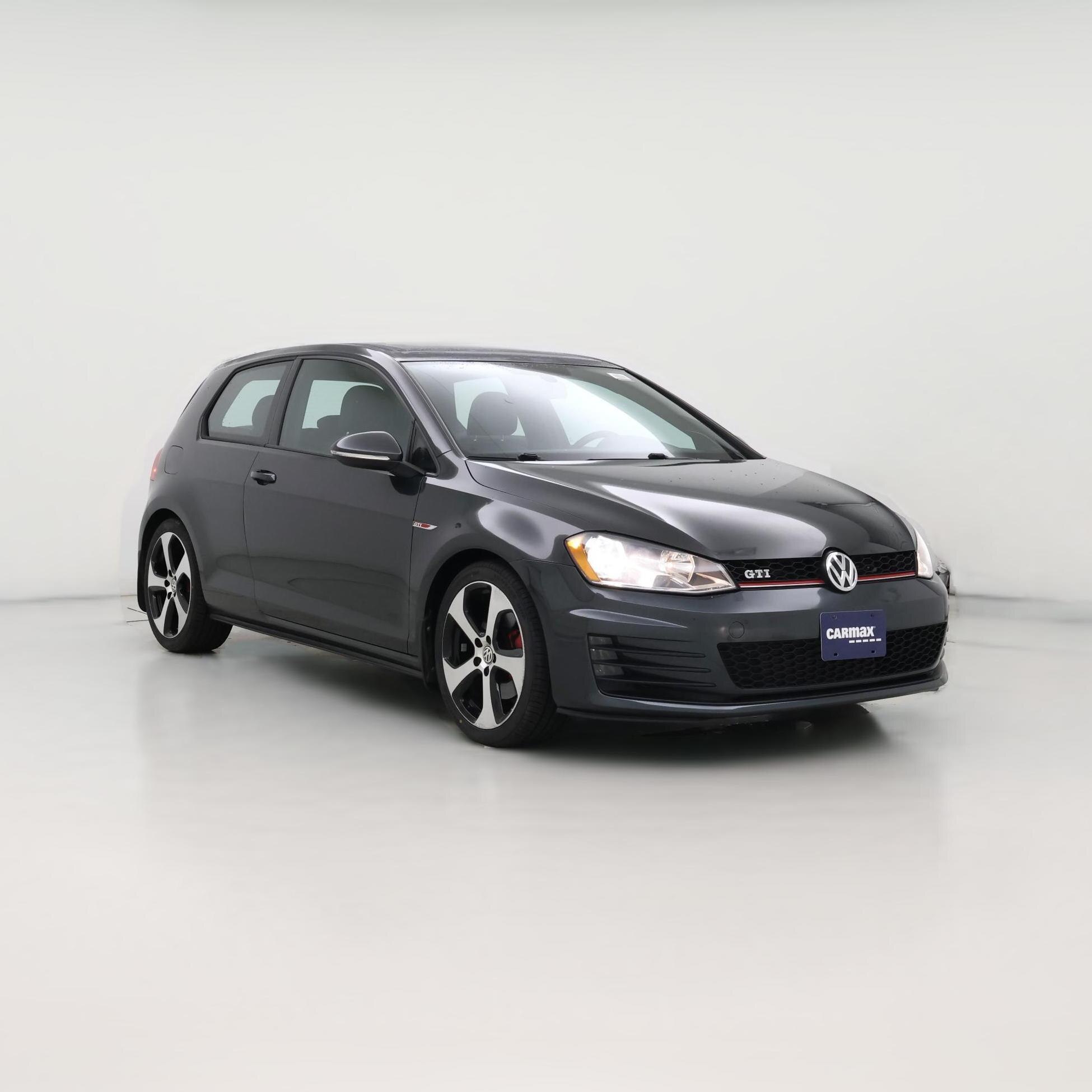 Thumbnail: 2016 Volkswagen Golf - 1
