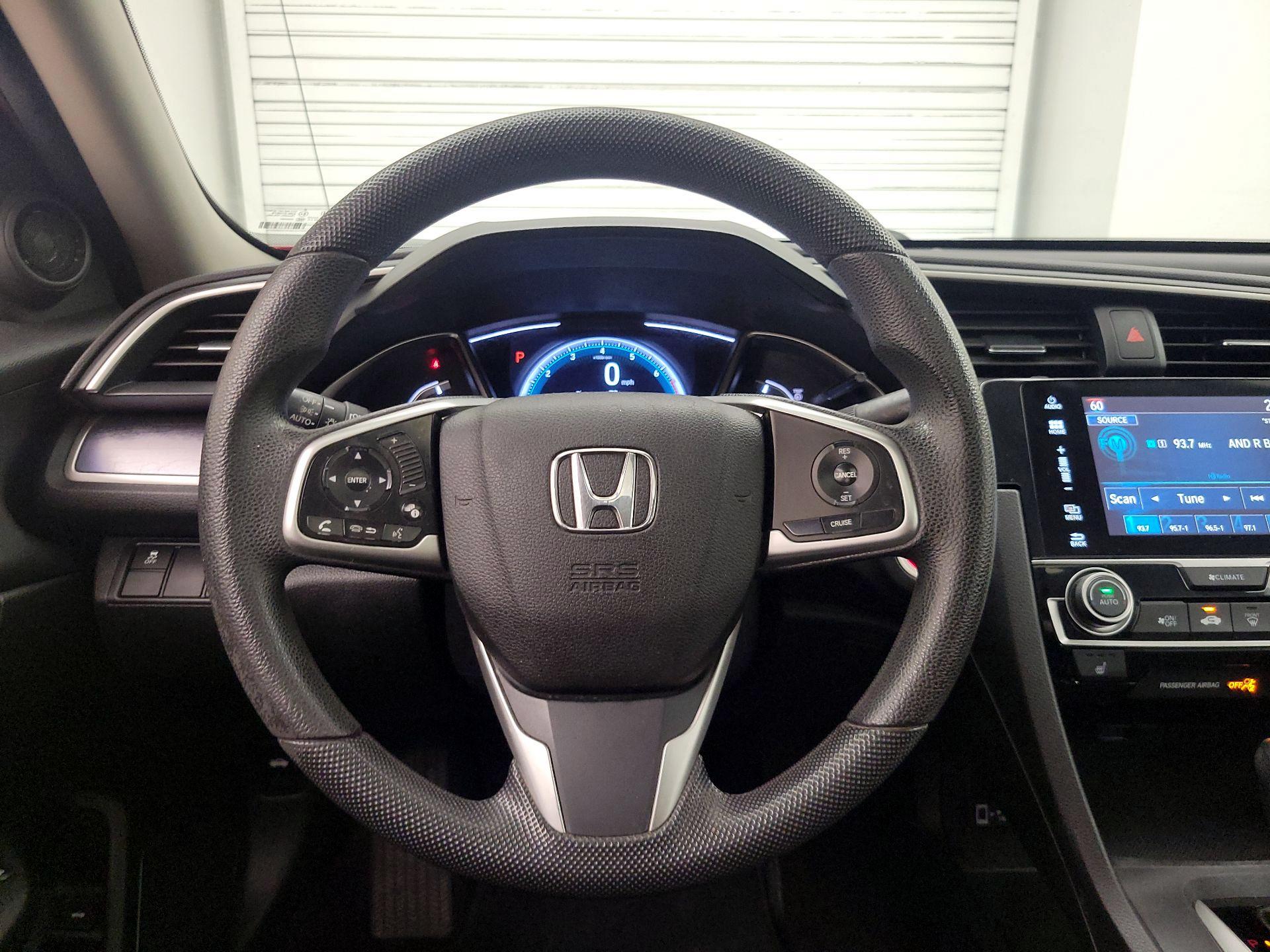 Thumbnail: 2017 Honda Civic - 10