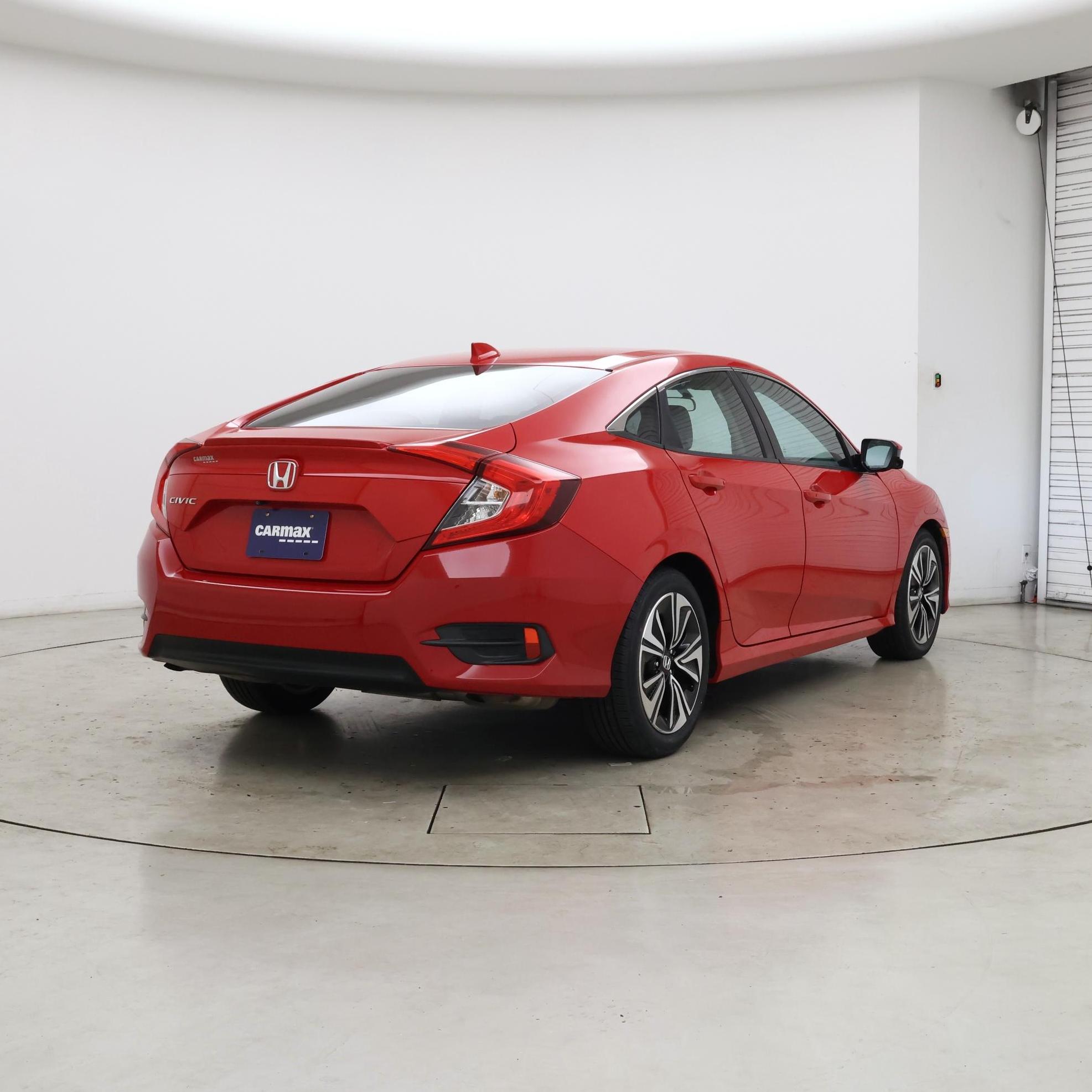 Thumbnail: 2017 Honda Civic - 8