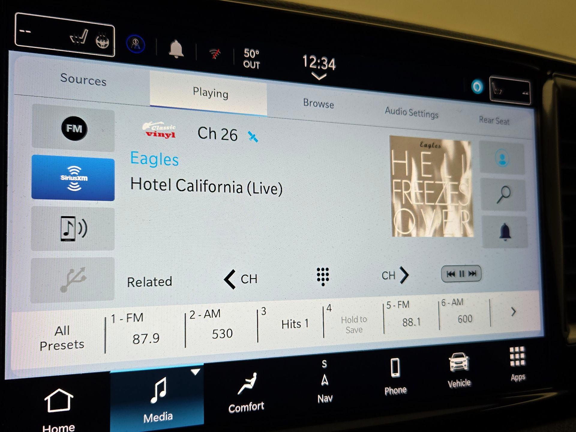 Thumbnail: 2022 Chrysler Pacifica - 15