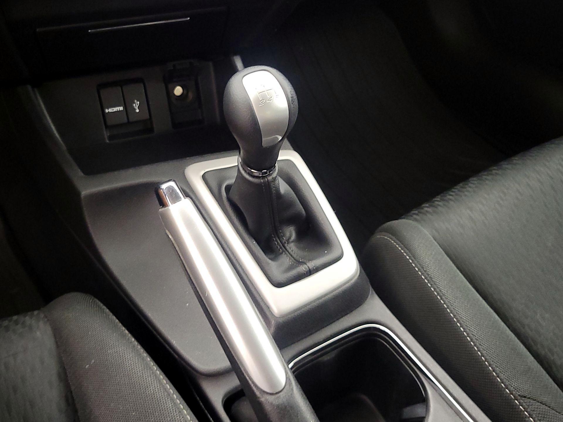 Thumbnail: 2015 Honda Civic - 17