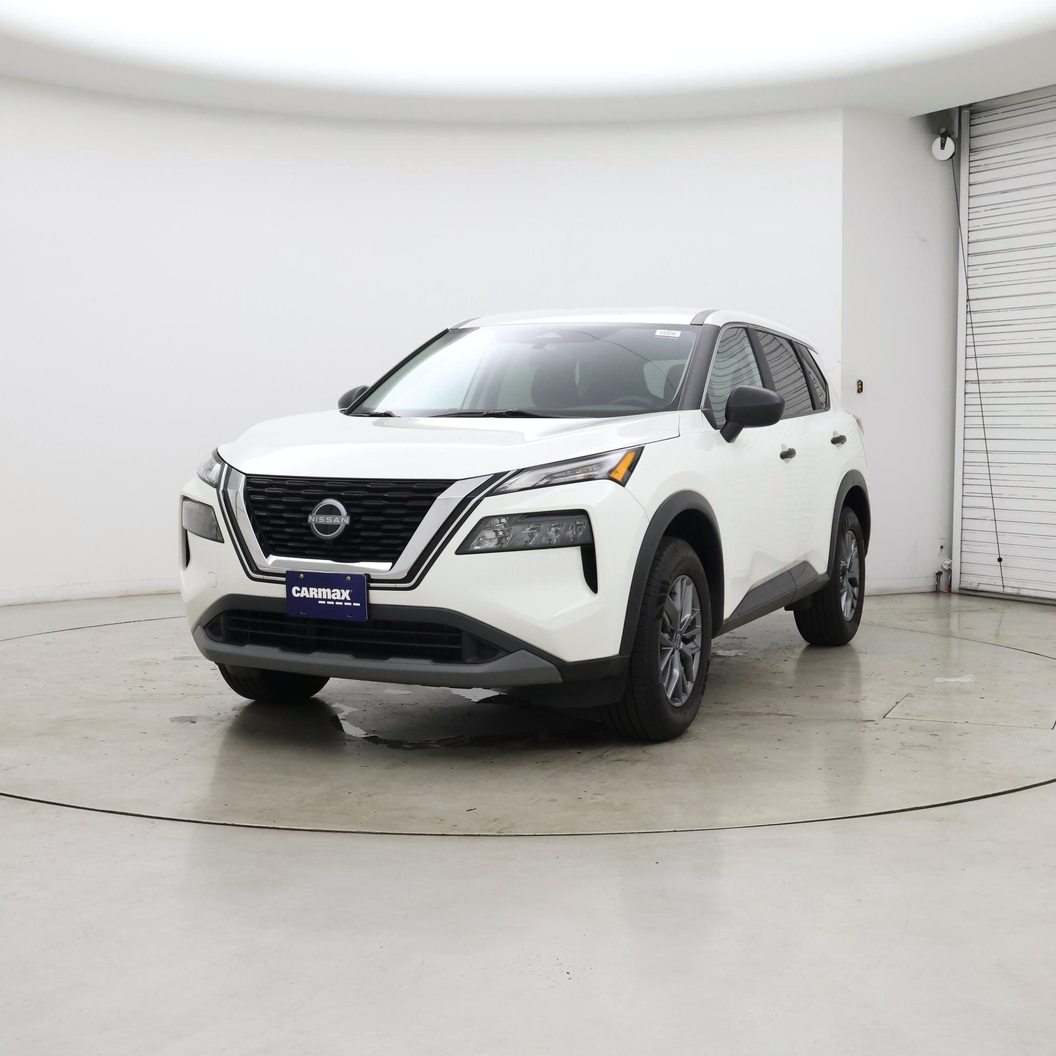Thumbnail: 2023 Nissan Rogue - 4