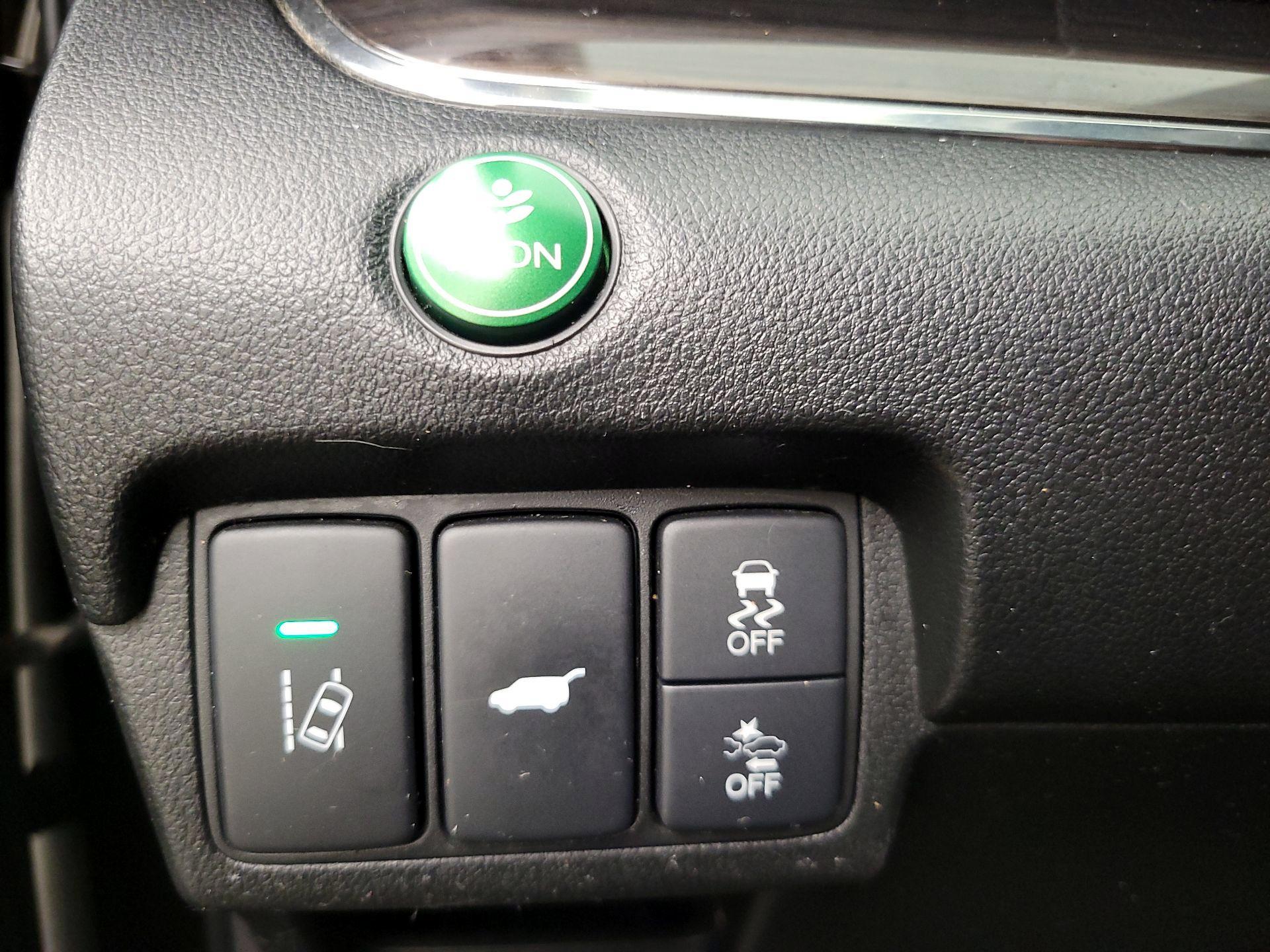 Thumbnail: 2015 Honda CR-V - 13