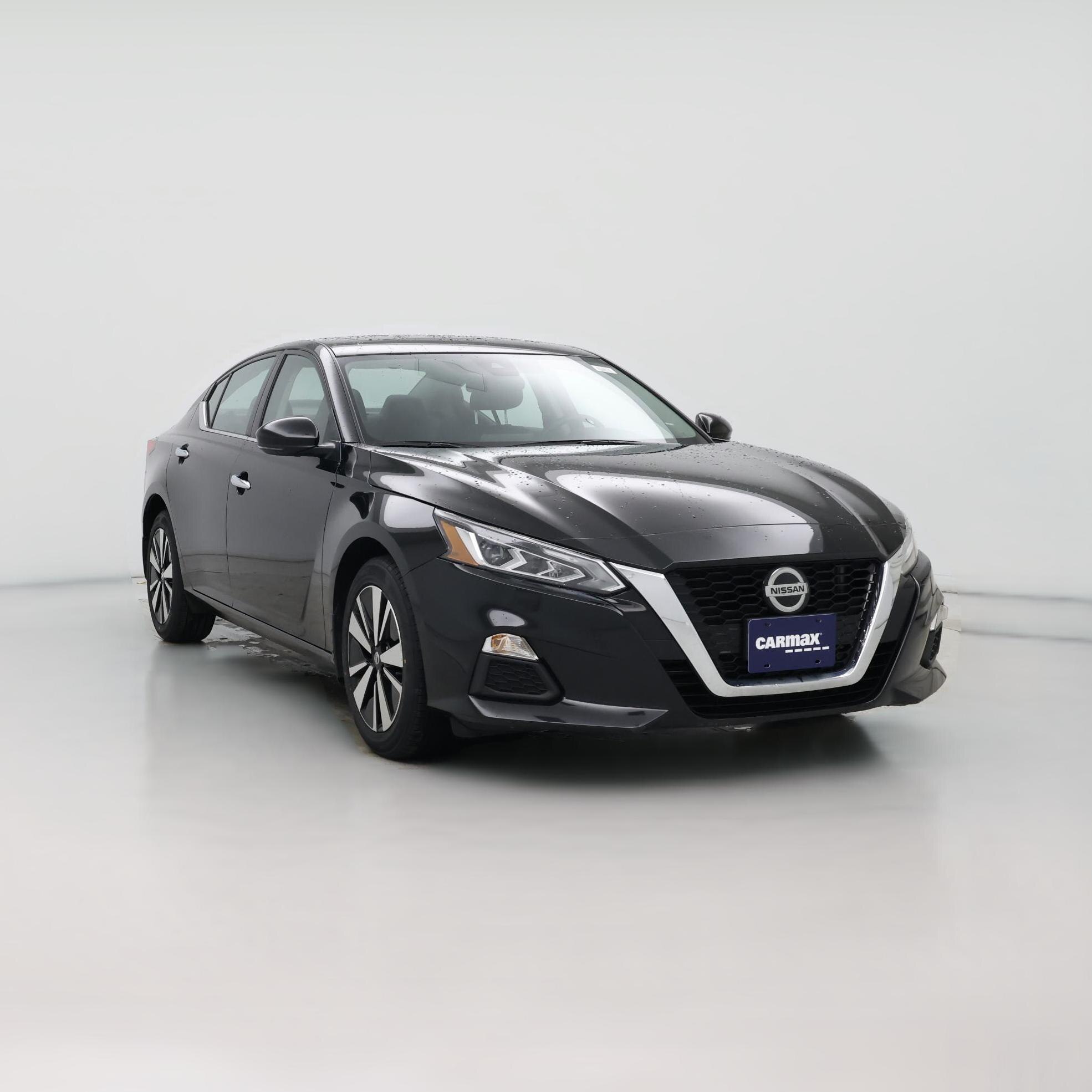 Thumbnail: 2022 Nissan Altima - 1