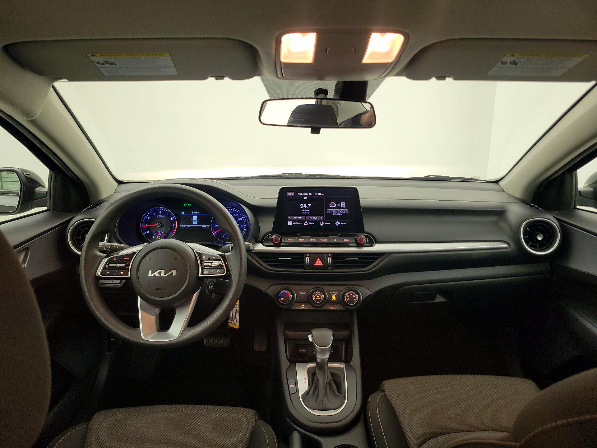 Thumbnail: 2023 Kia Forte - 9