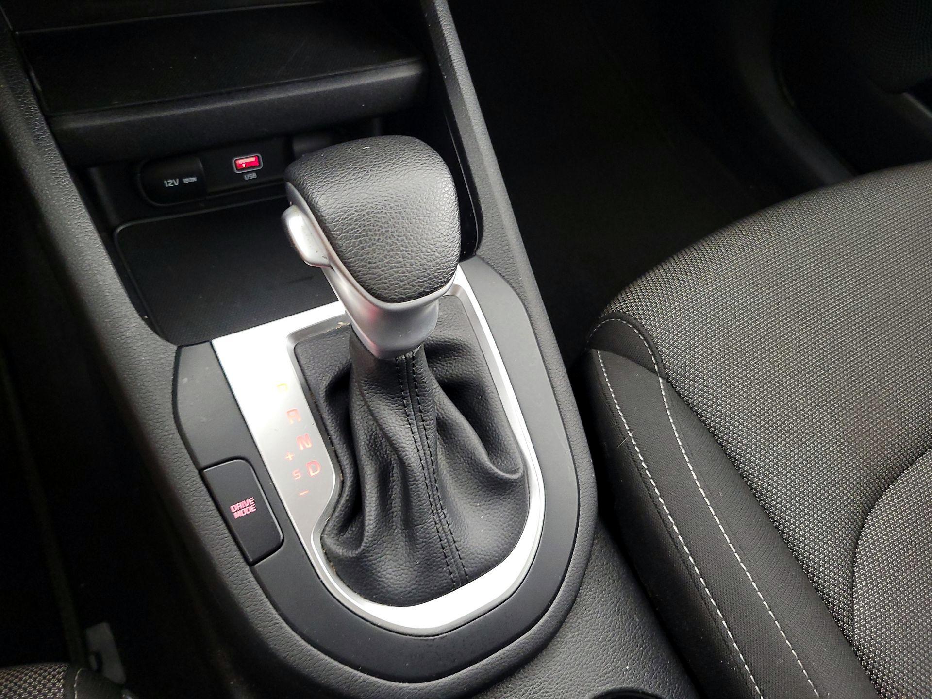 Thumbnail: 2023 Kia Forte - 17