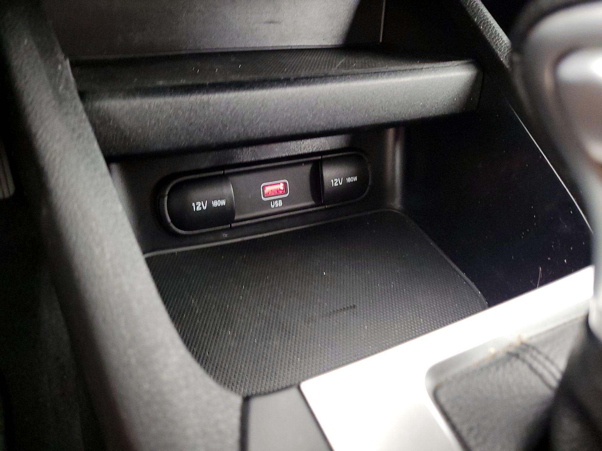 Thumbnail: 2023 Kia Forte - 18