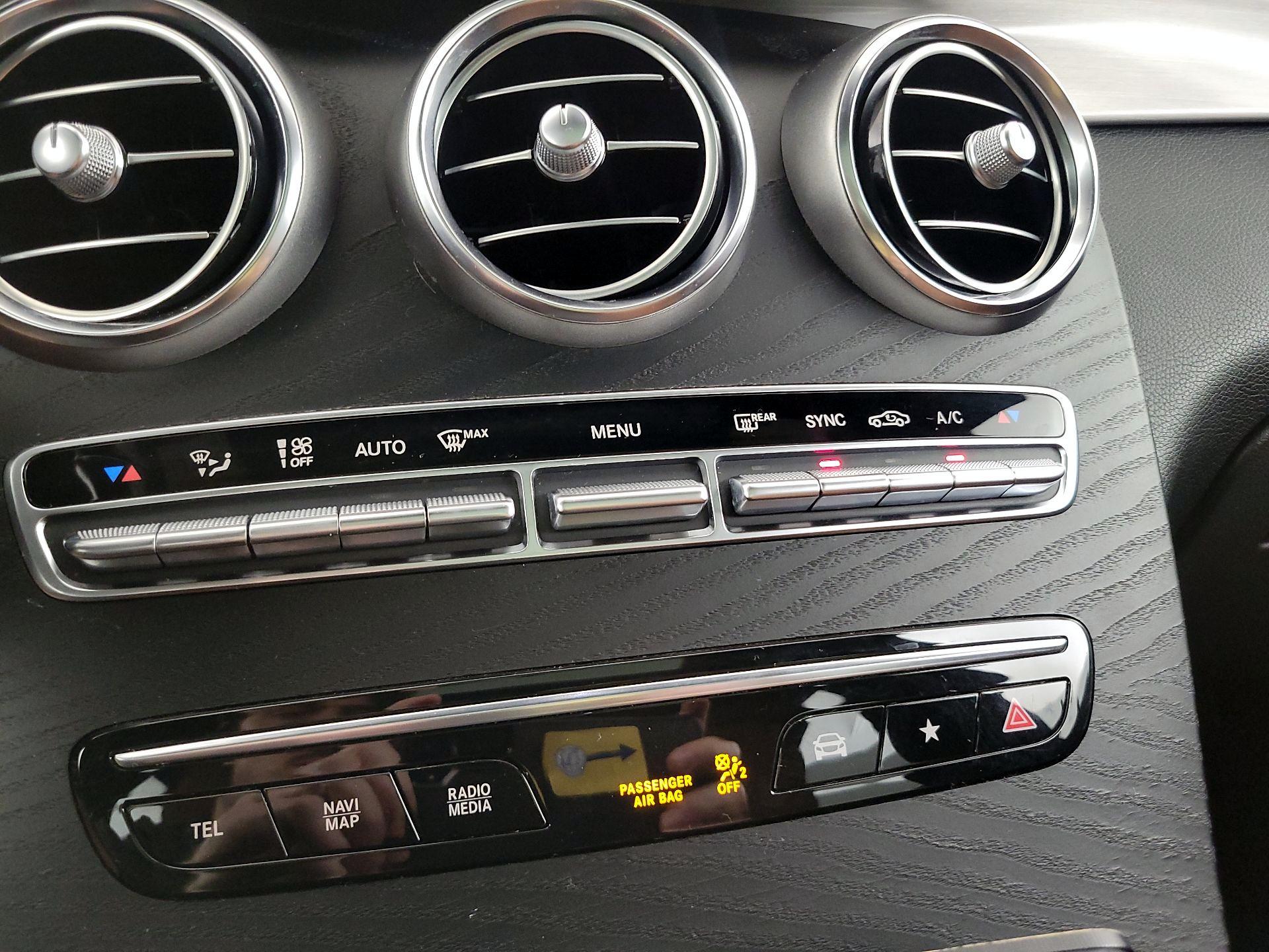 Thumbnail: 2020 Mercedes-Benz GLC - 14