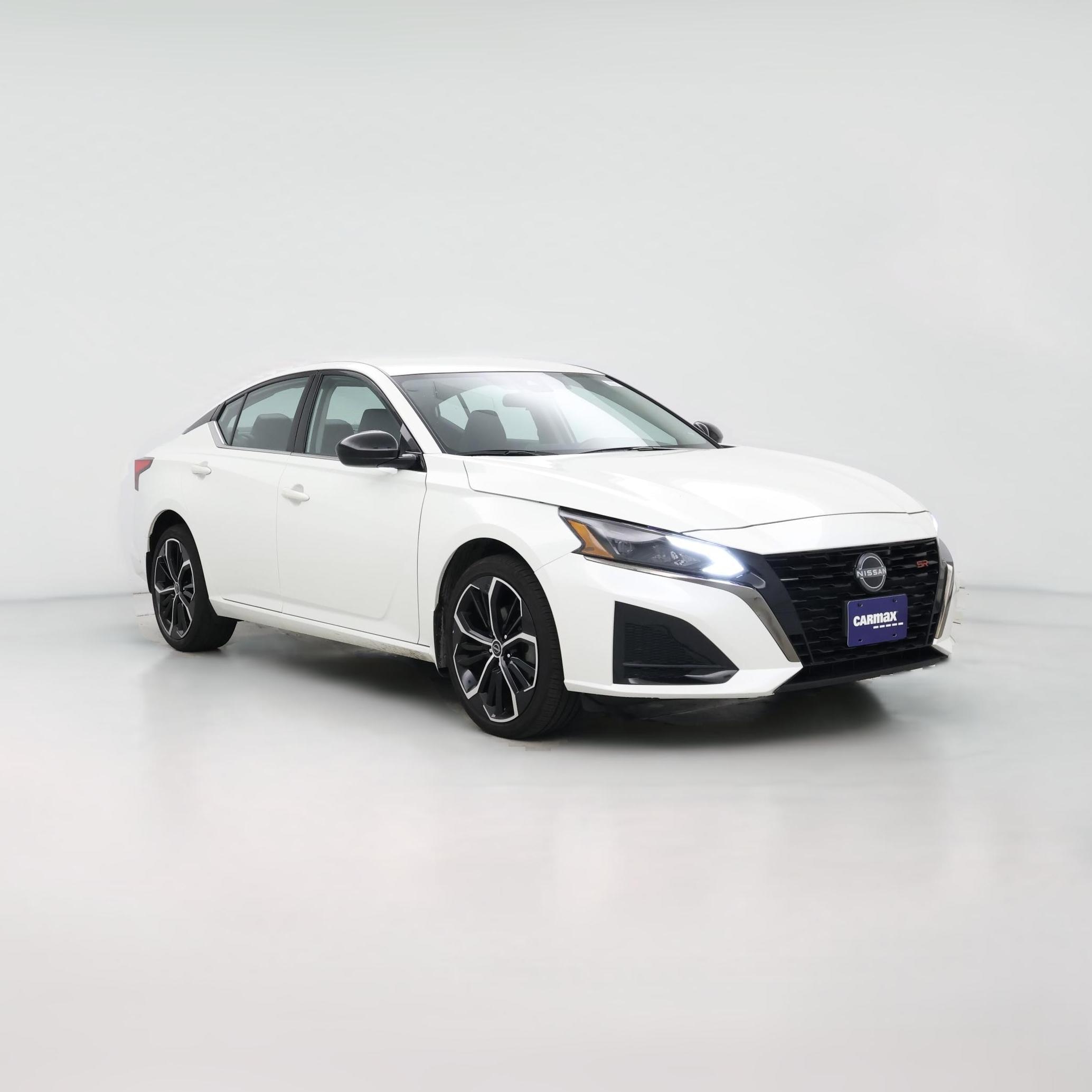 Thumbnail: 2023 Nissan Altima - 1