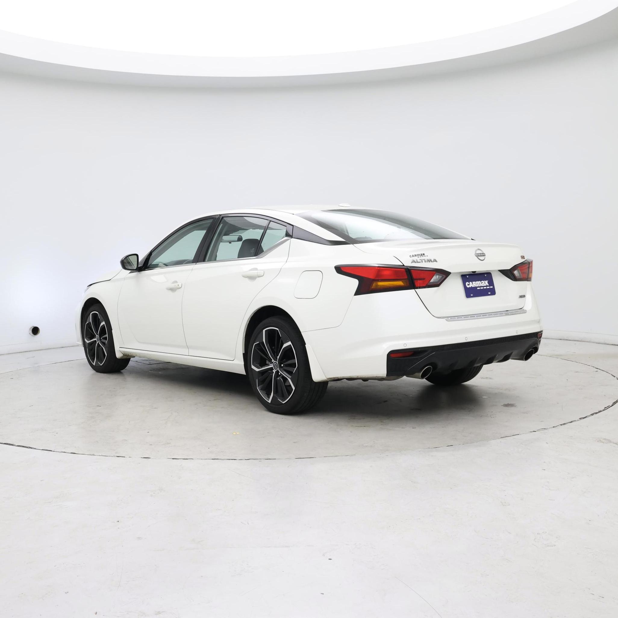 Thumbnail: 2023 Nissan Altima - 2