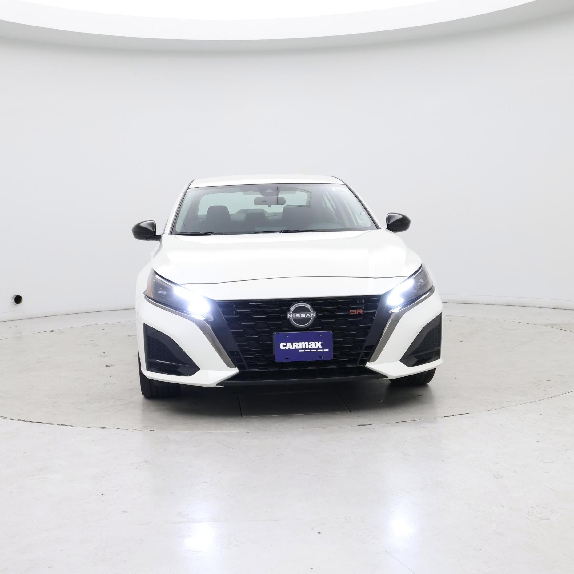 Thumbnail: 2023 Nissan Altima - 5