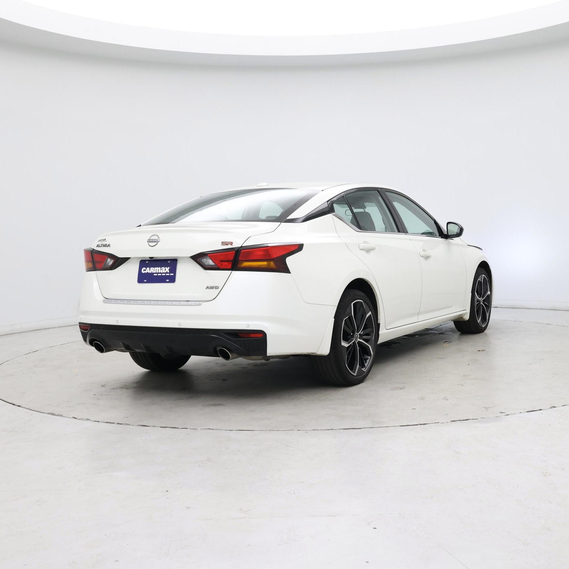 Thumbnail: 2023 Nissan Altima - 8