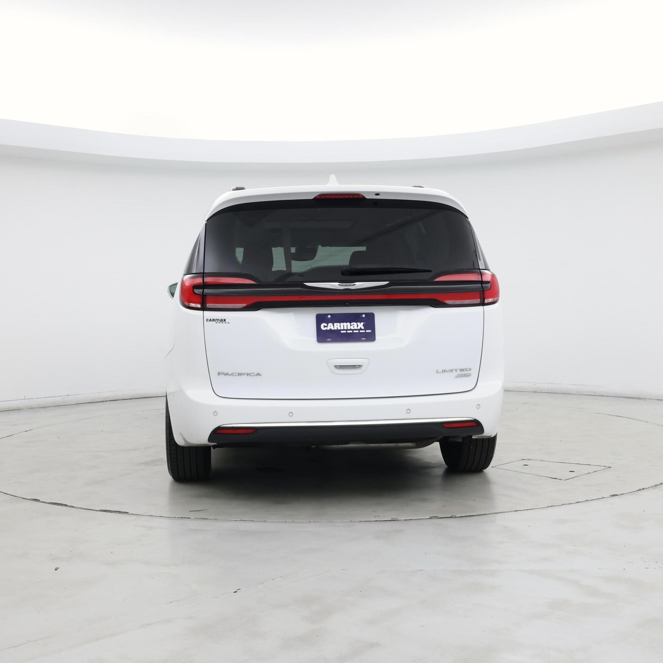 Thumbnail: 2022 Chrysler Pacifica - 6