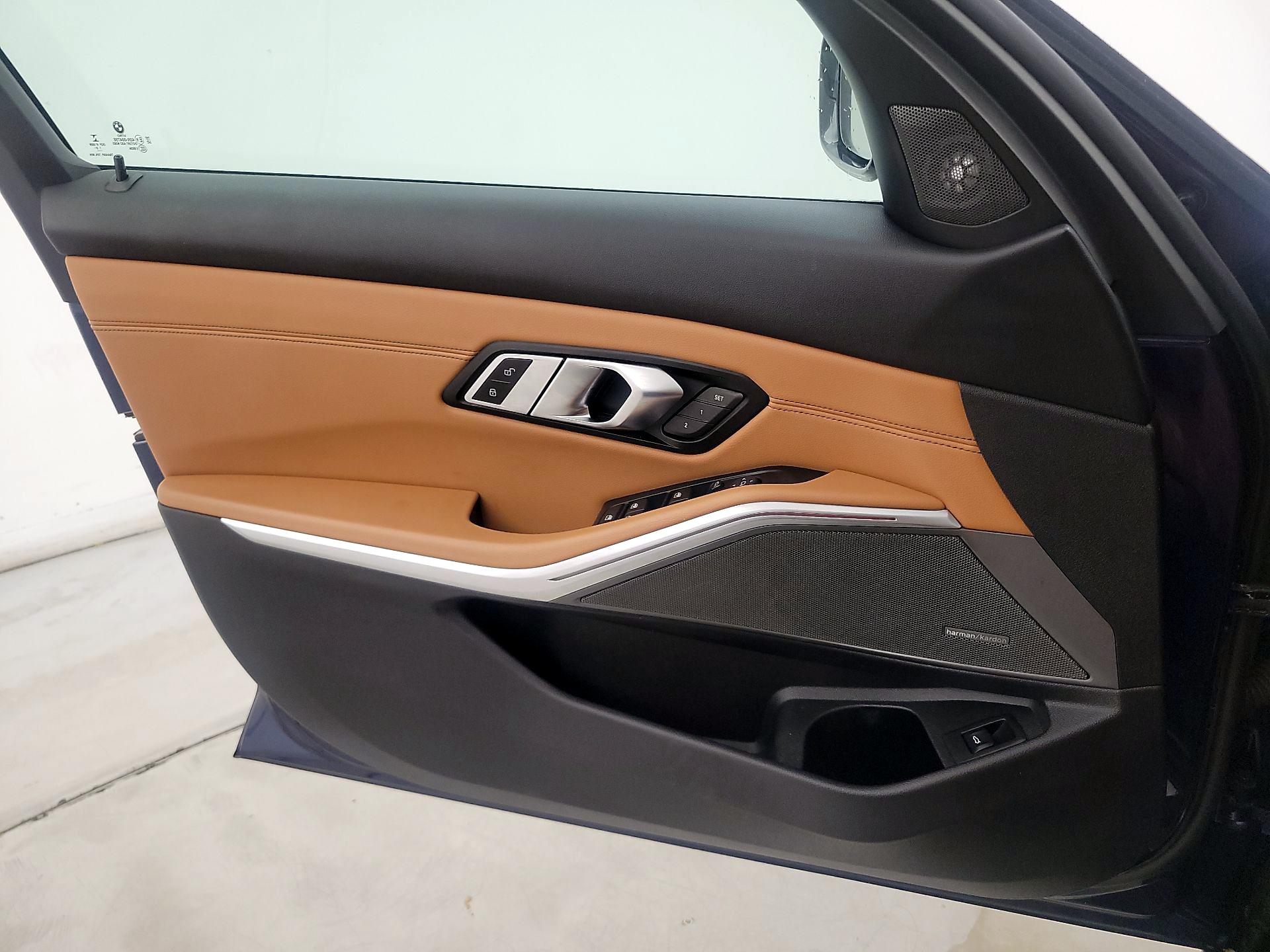 Thumbnail: 2020 BMW 3 Series - 12