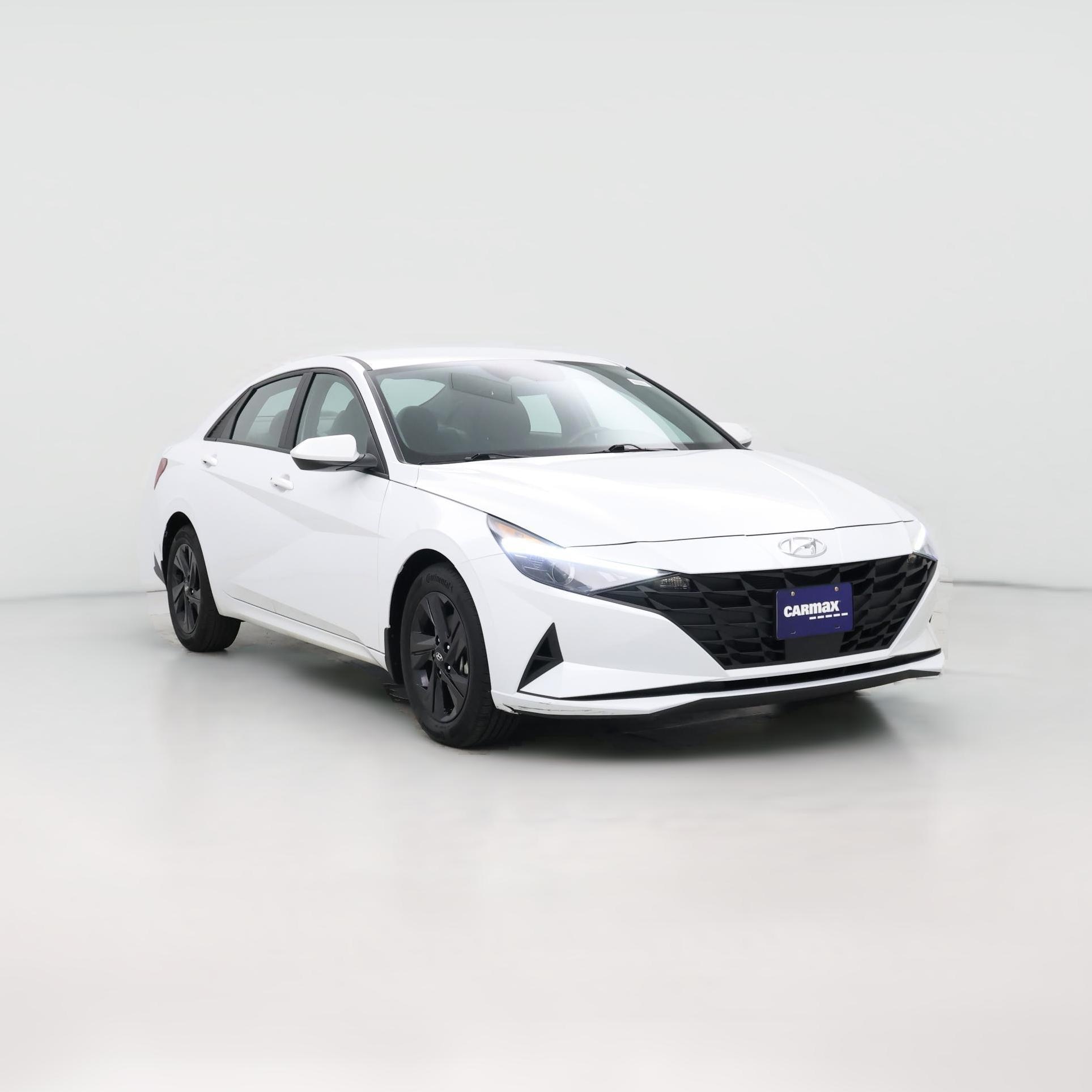 Thumbnail: 2022 Hyundai Elantra - 1