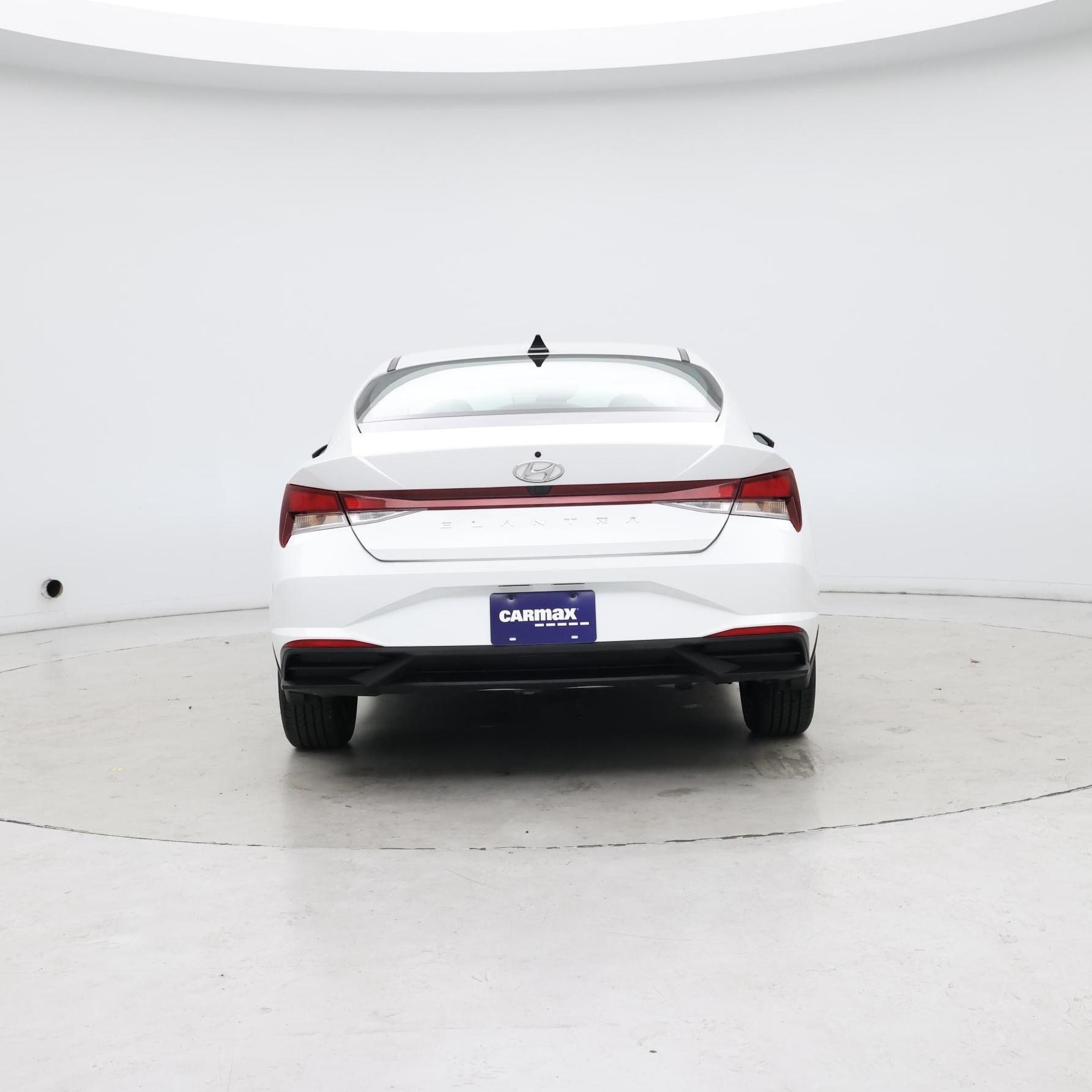 Thumbnail: 2022 Hyundai Elantra - 6