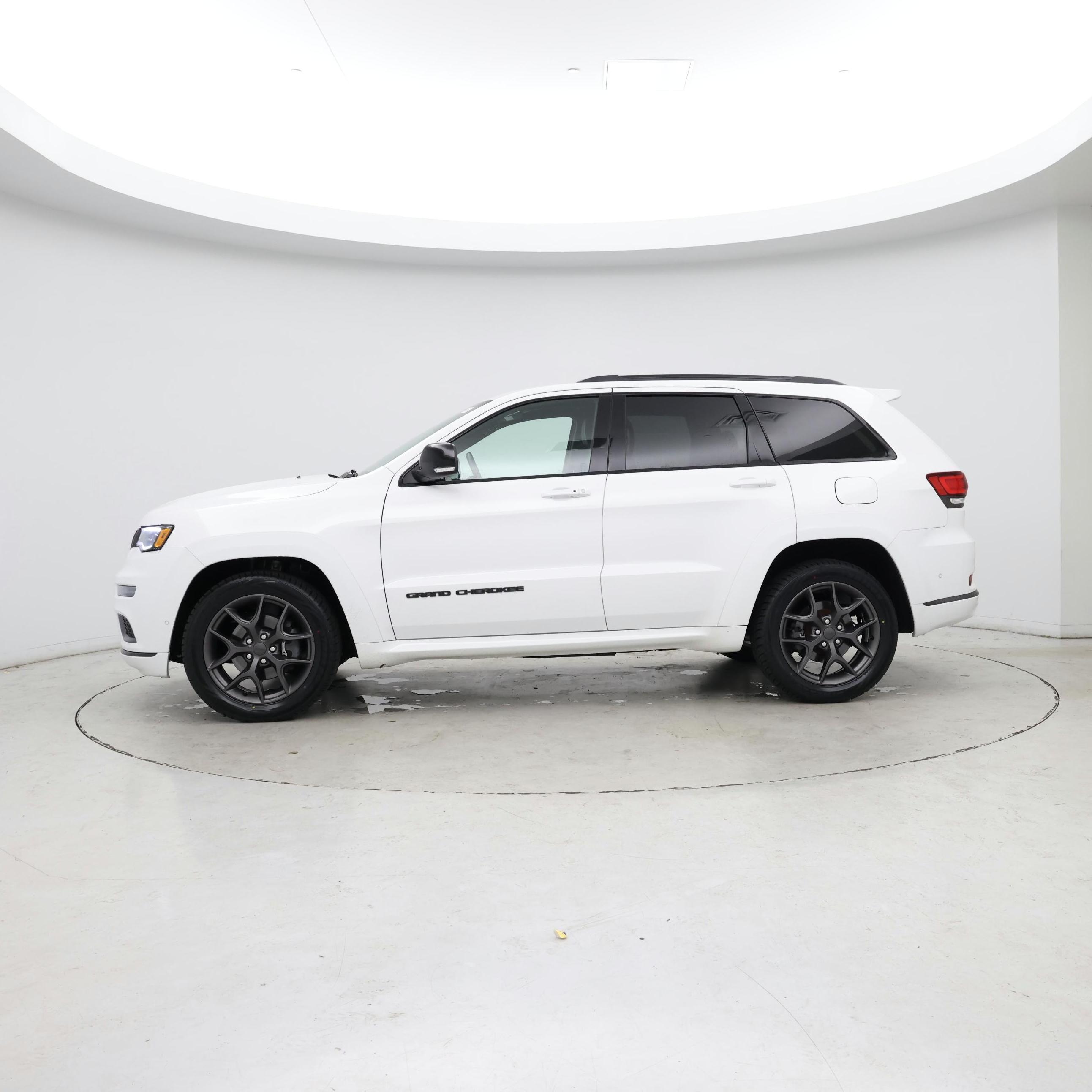 Thumbnail: 2020 Jeep Grand Cherokee - 3