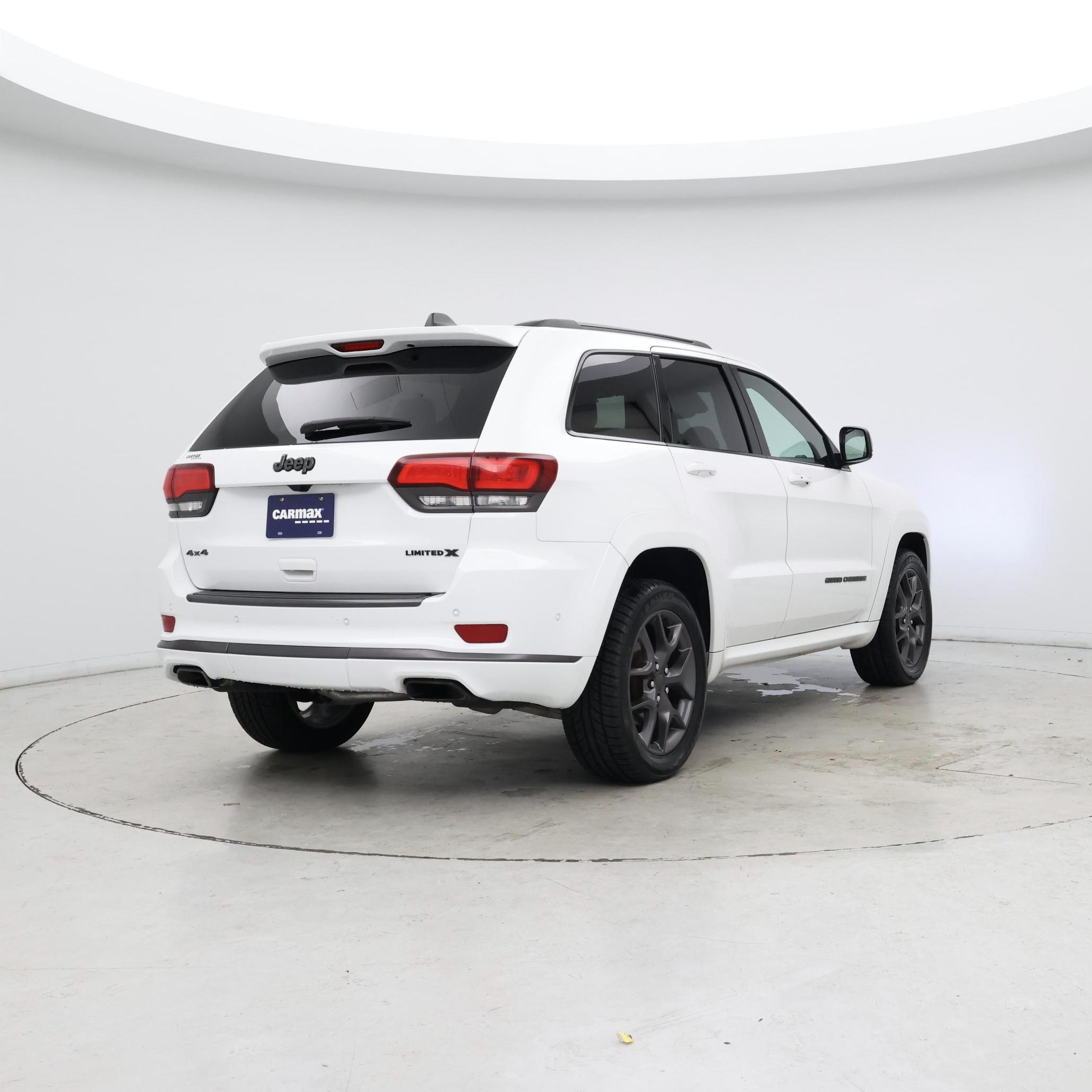 Thumbnail: 2020 Jeep Grand Cherokee - 8