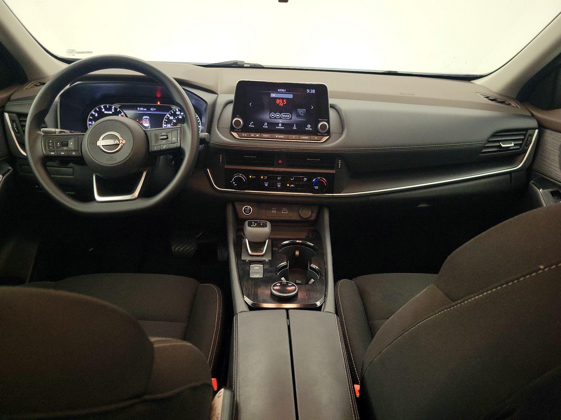 Thumbnail: 2023 Nissan Rogue - 9