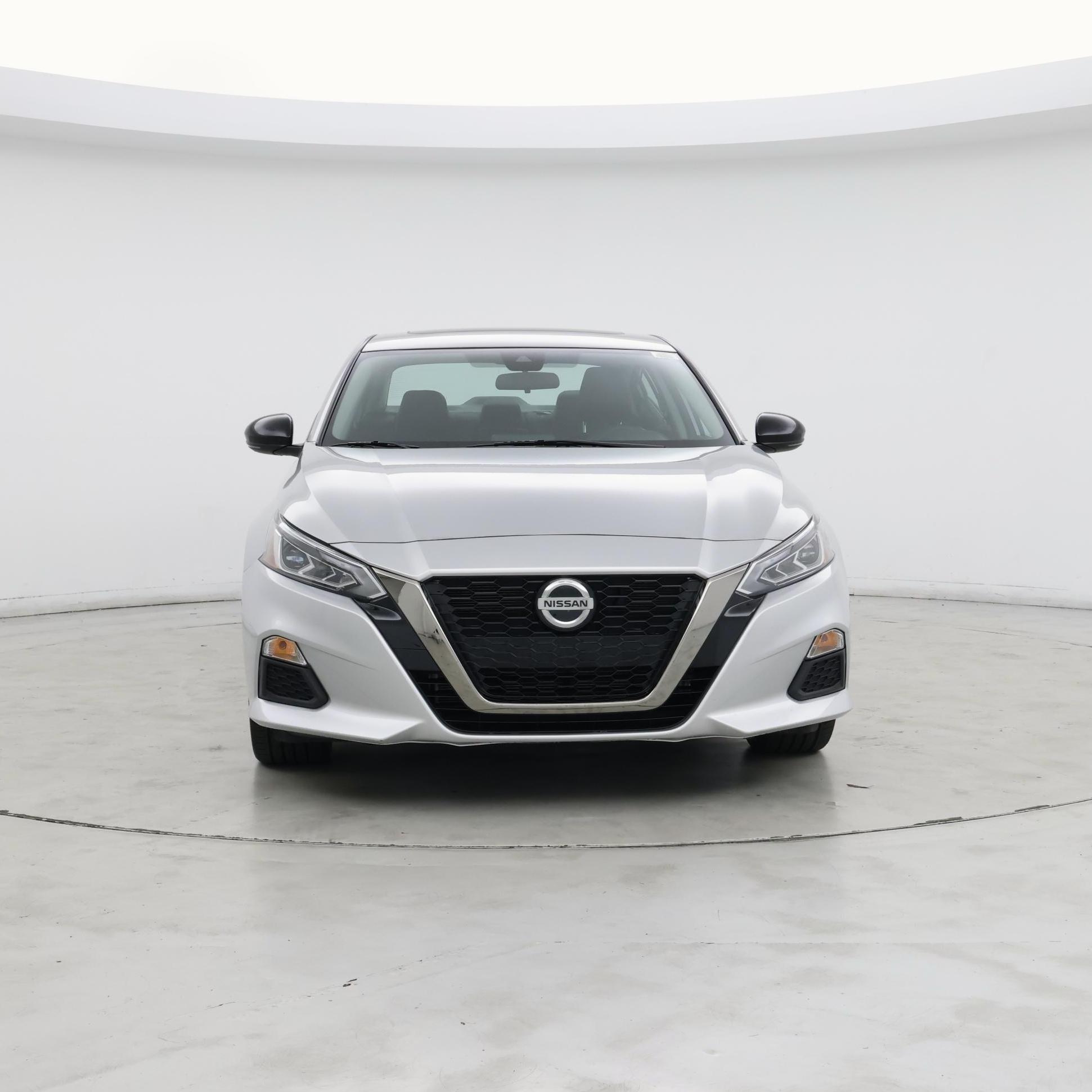 Thumbnail: 2021 Nissan Altima - 5