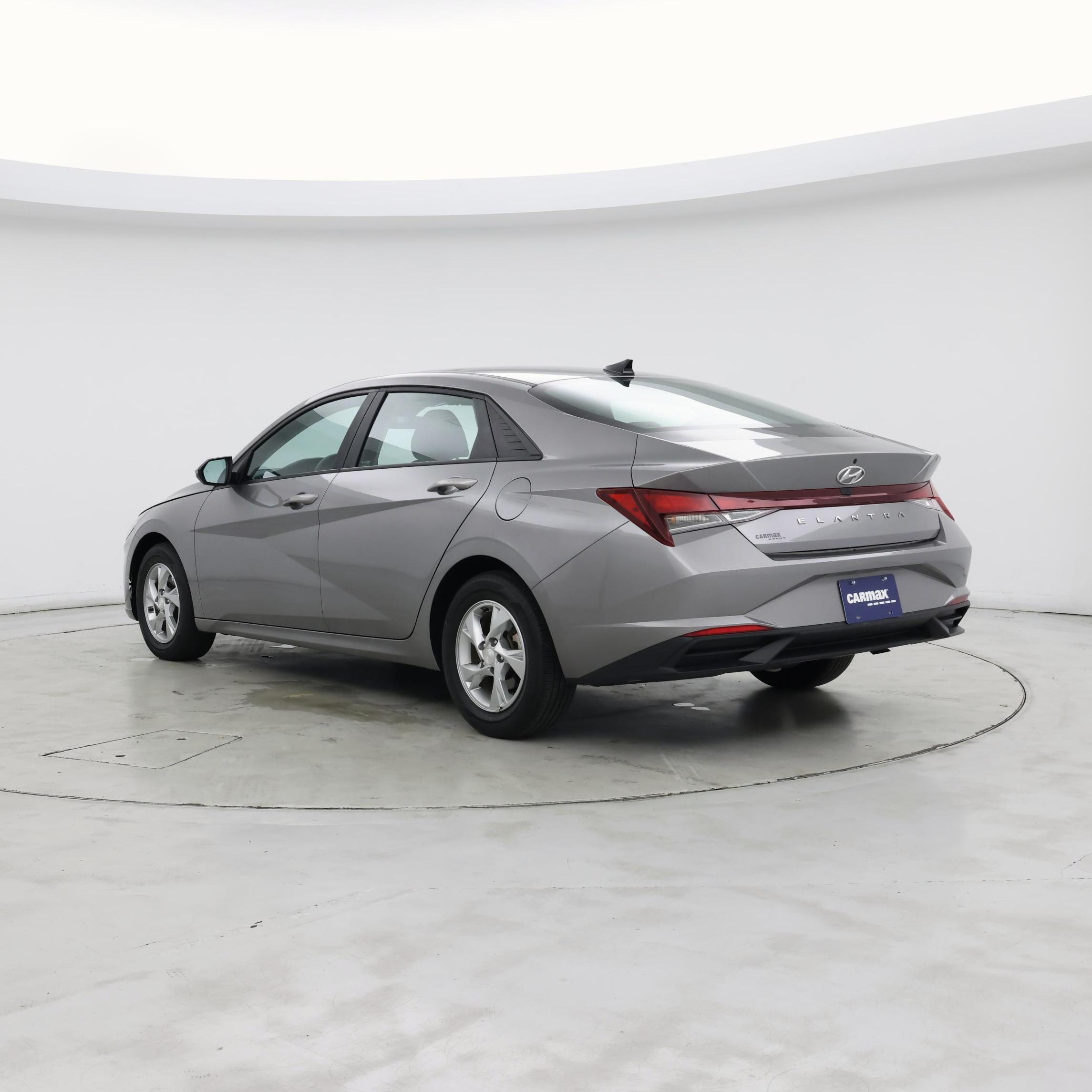 Thumbnail: 2023 Hyundai Elantra - 2