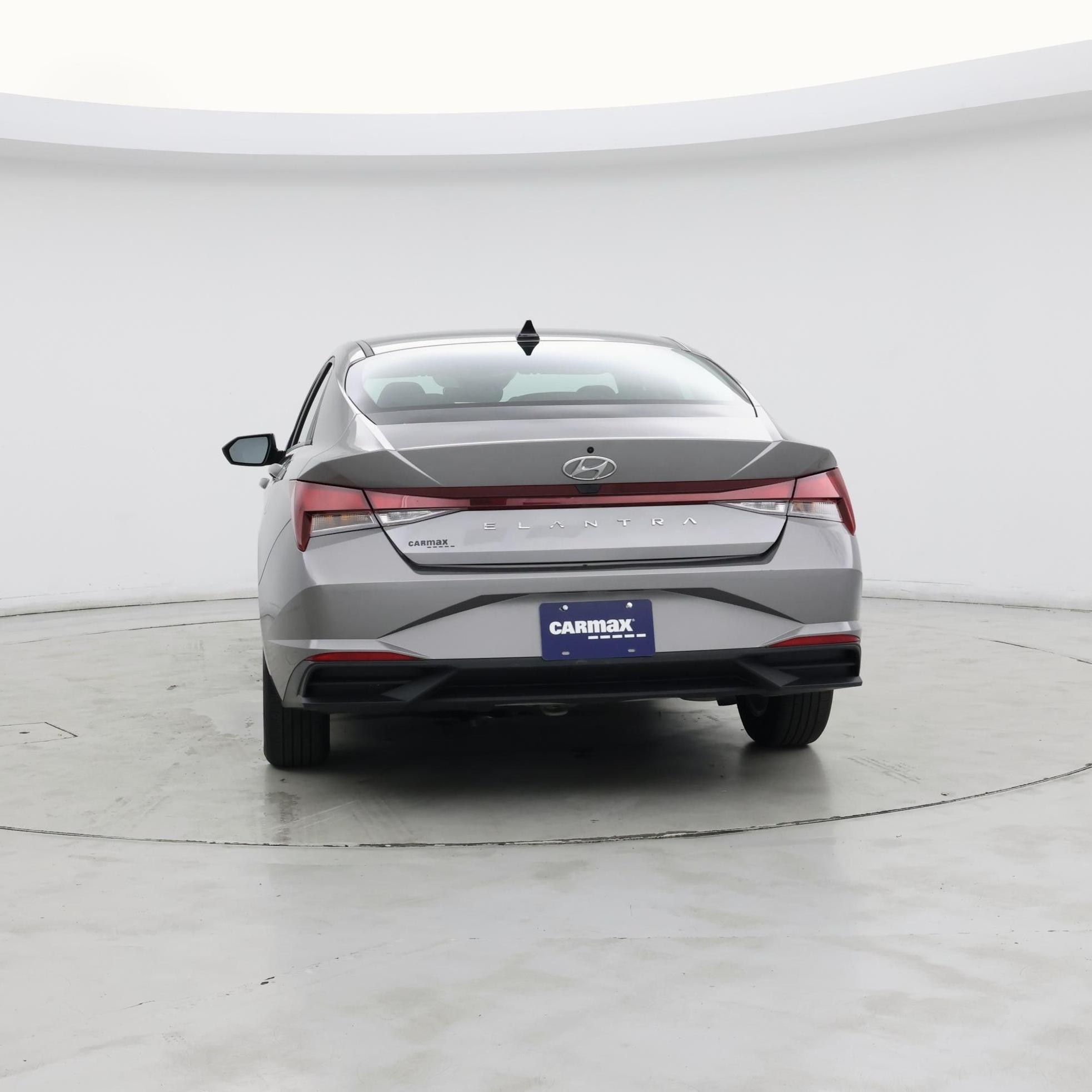 Thumbnail: 2023 Hyundai Elantra - 6