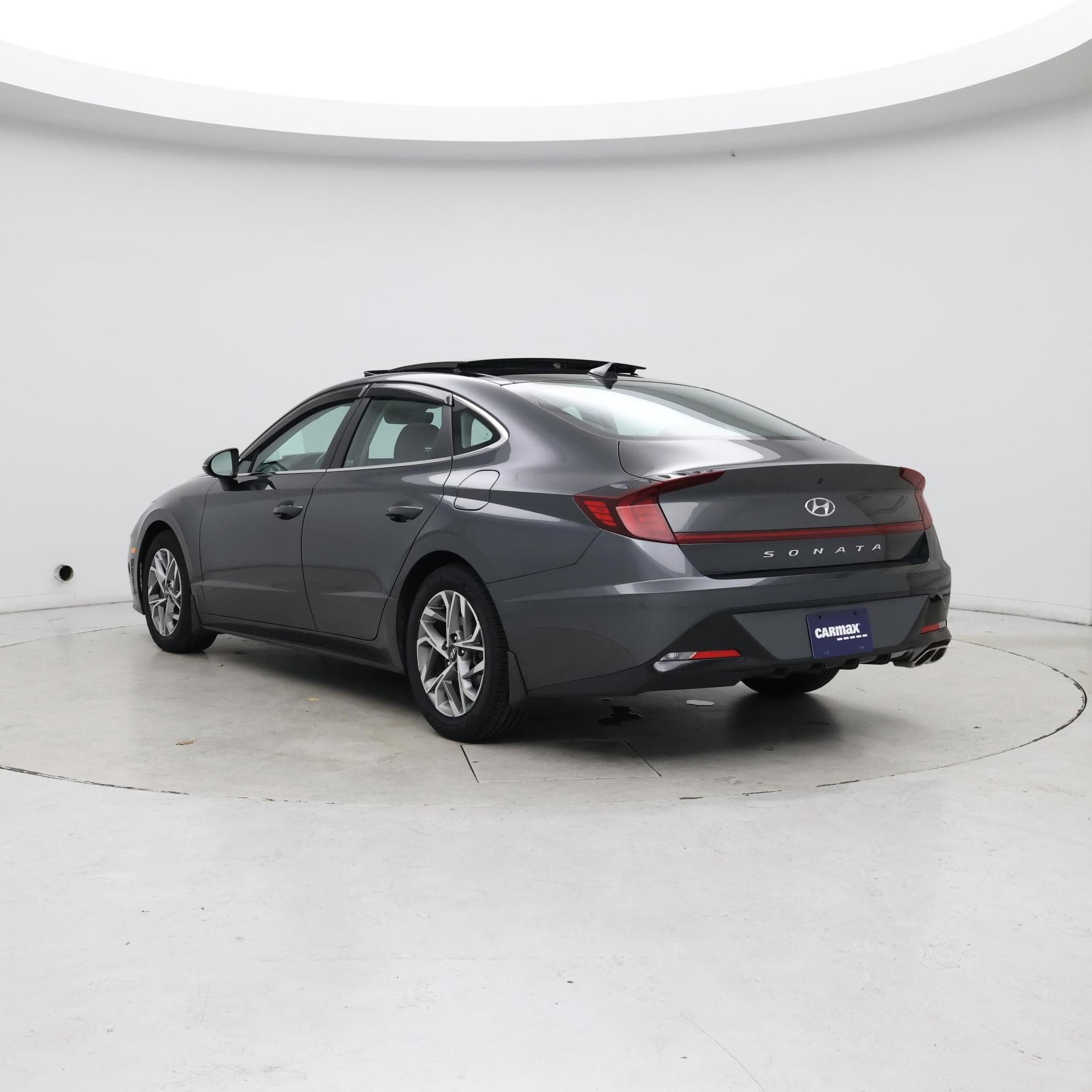 Thumbnail: 2023 Hyundai Sonata - 2