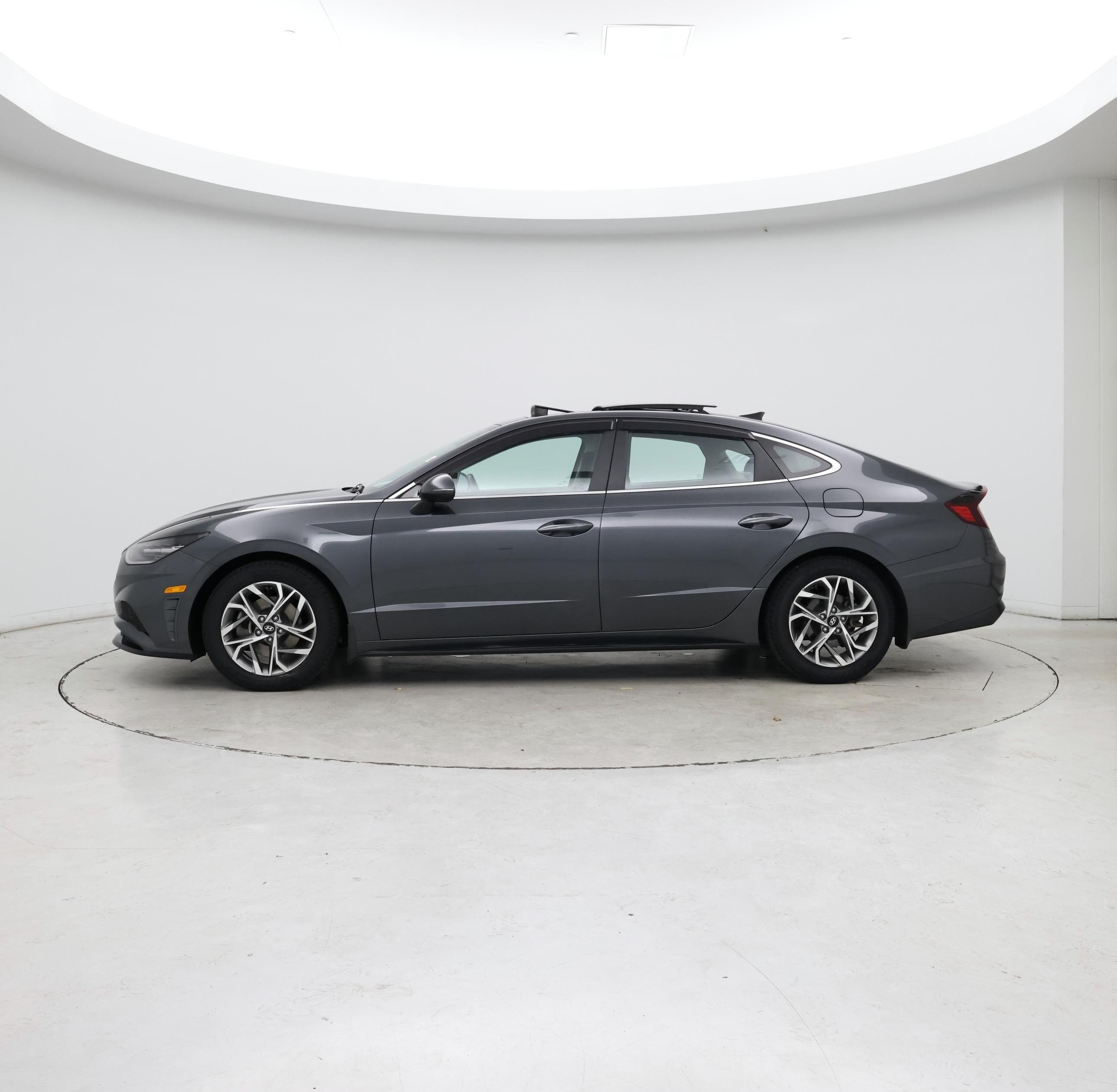 Thumbnail: 2023 Hyundai Sonata - 3