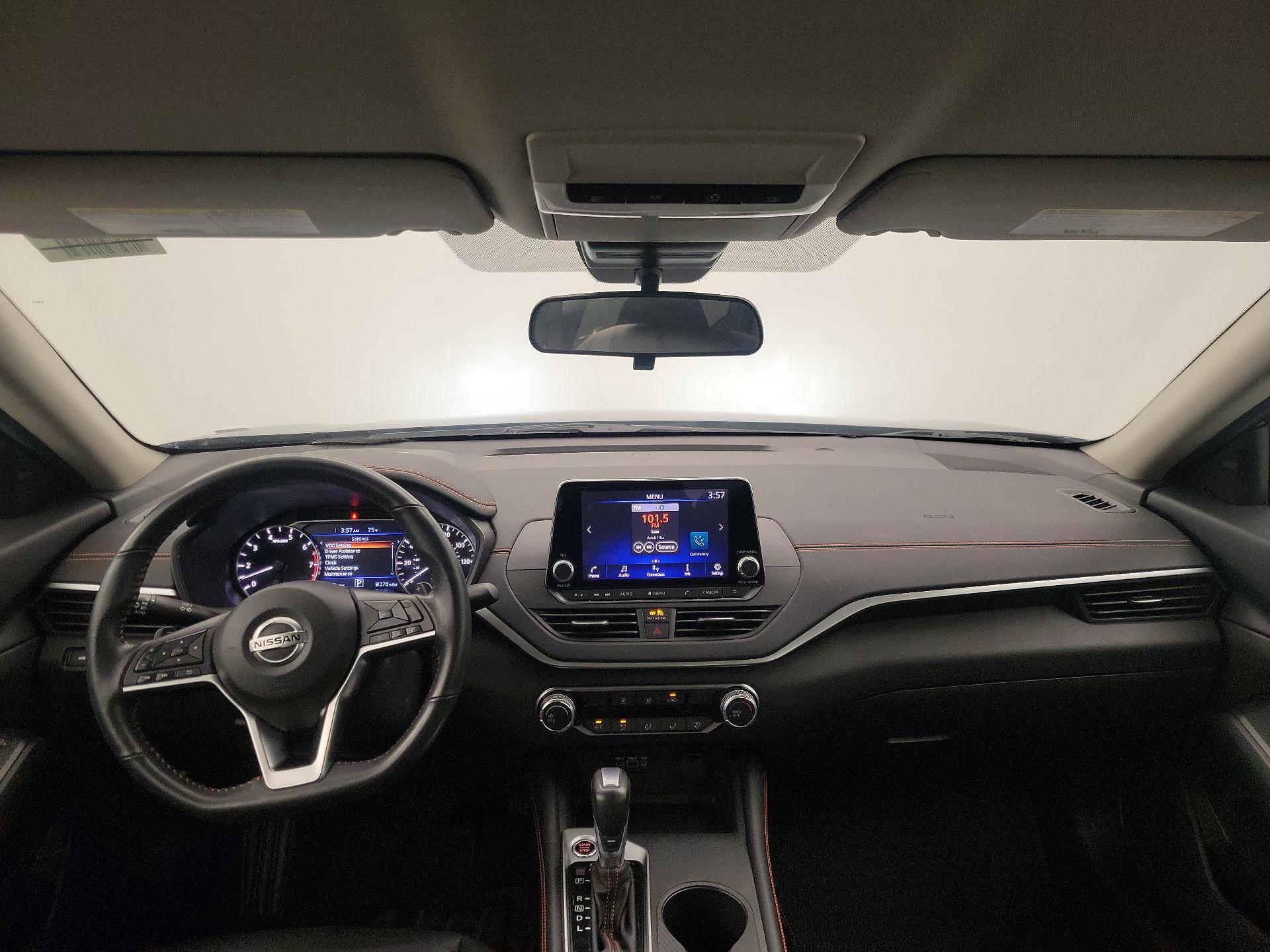 Thumbnail: 2022 Nissan Altima - 9