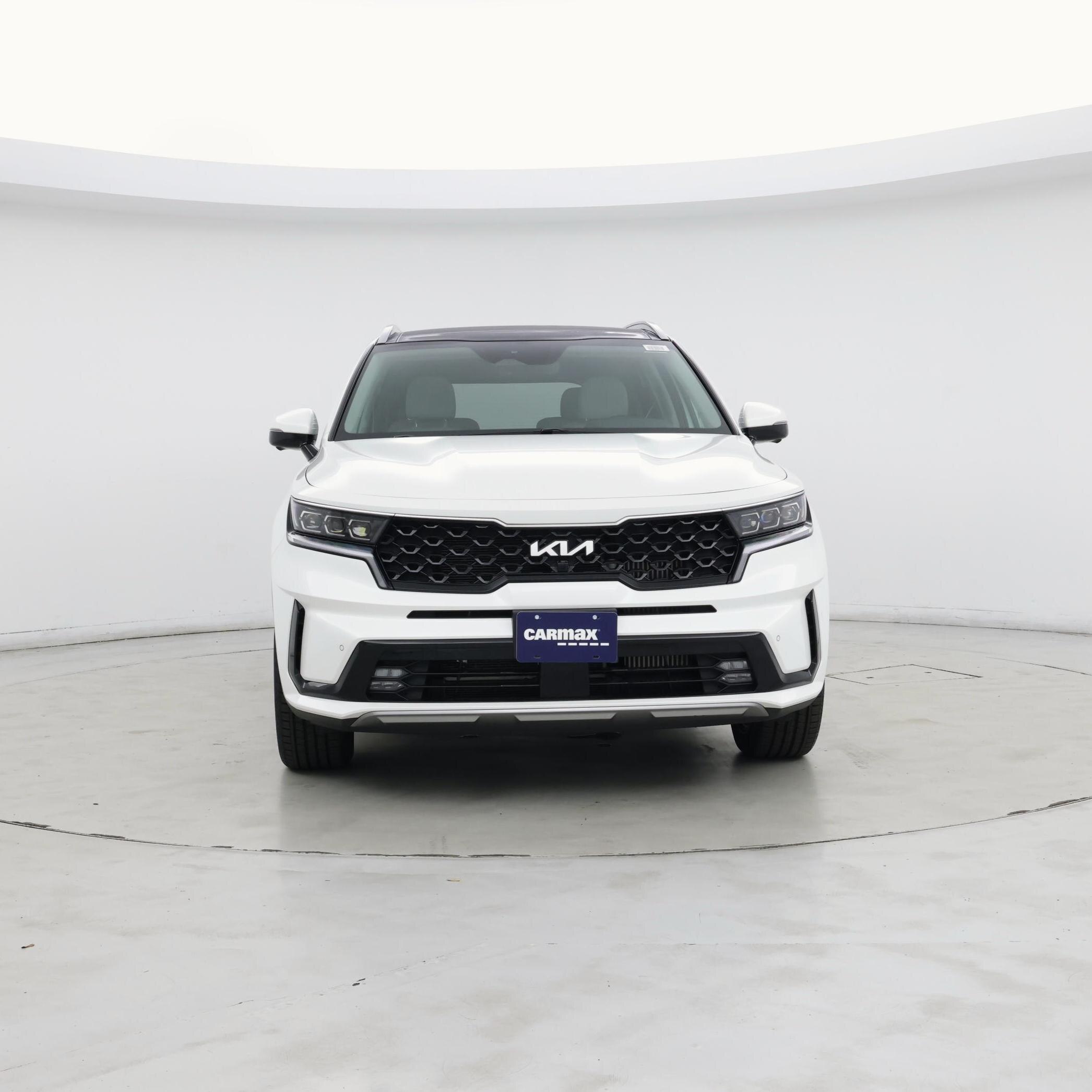 Thumbnail: 2023 Kia Sorento - 5