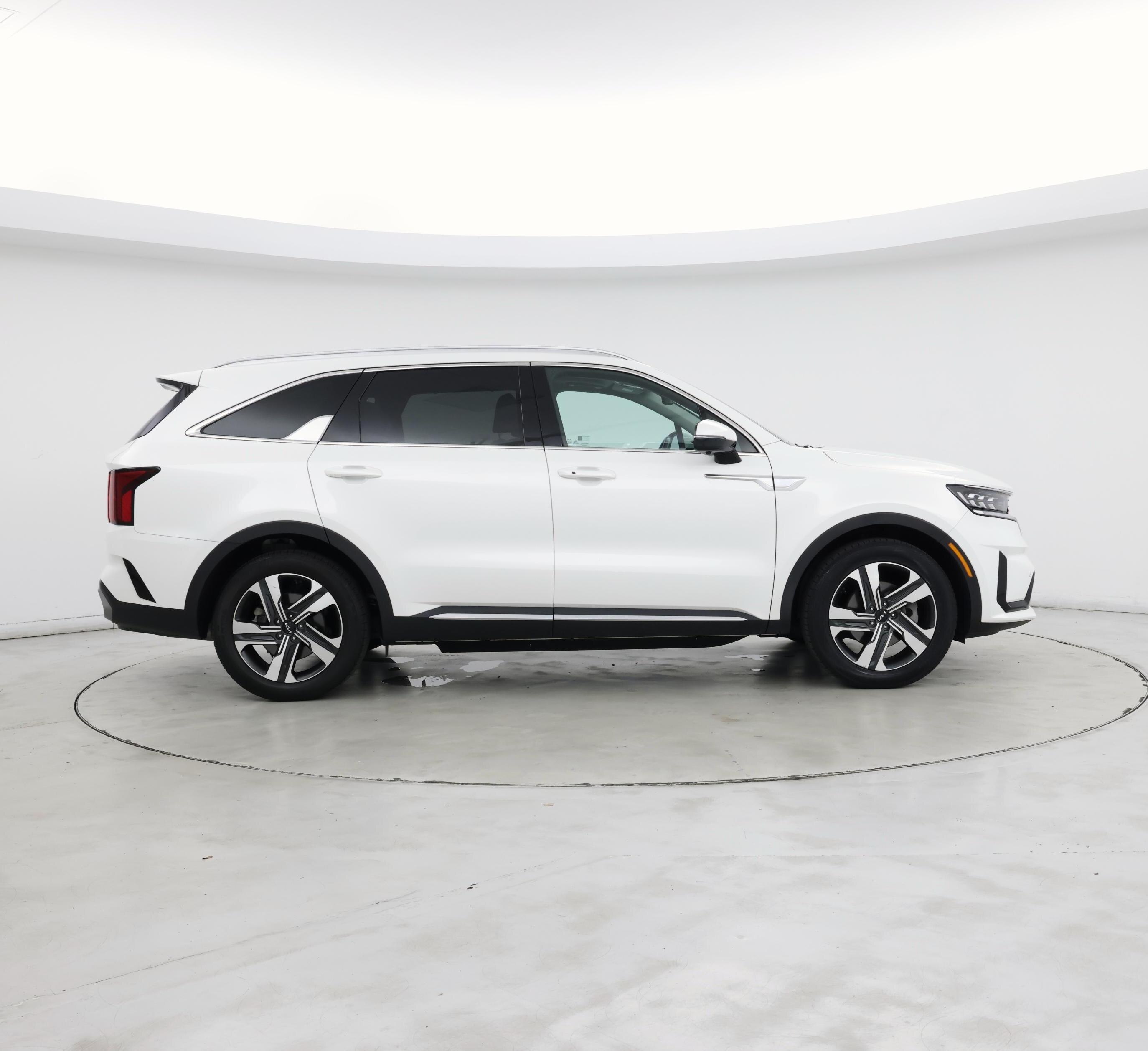 Thumbnail: 2023 Kia Sorento - 7