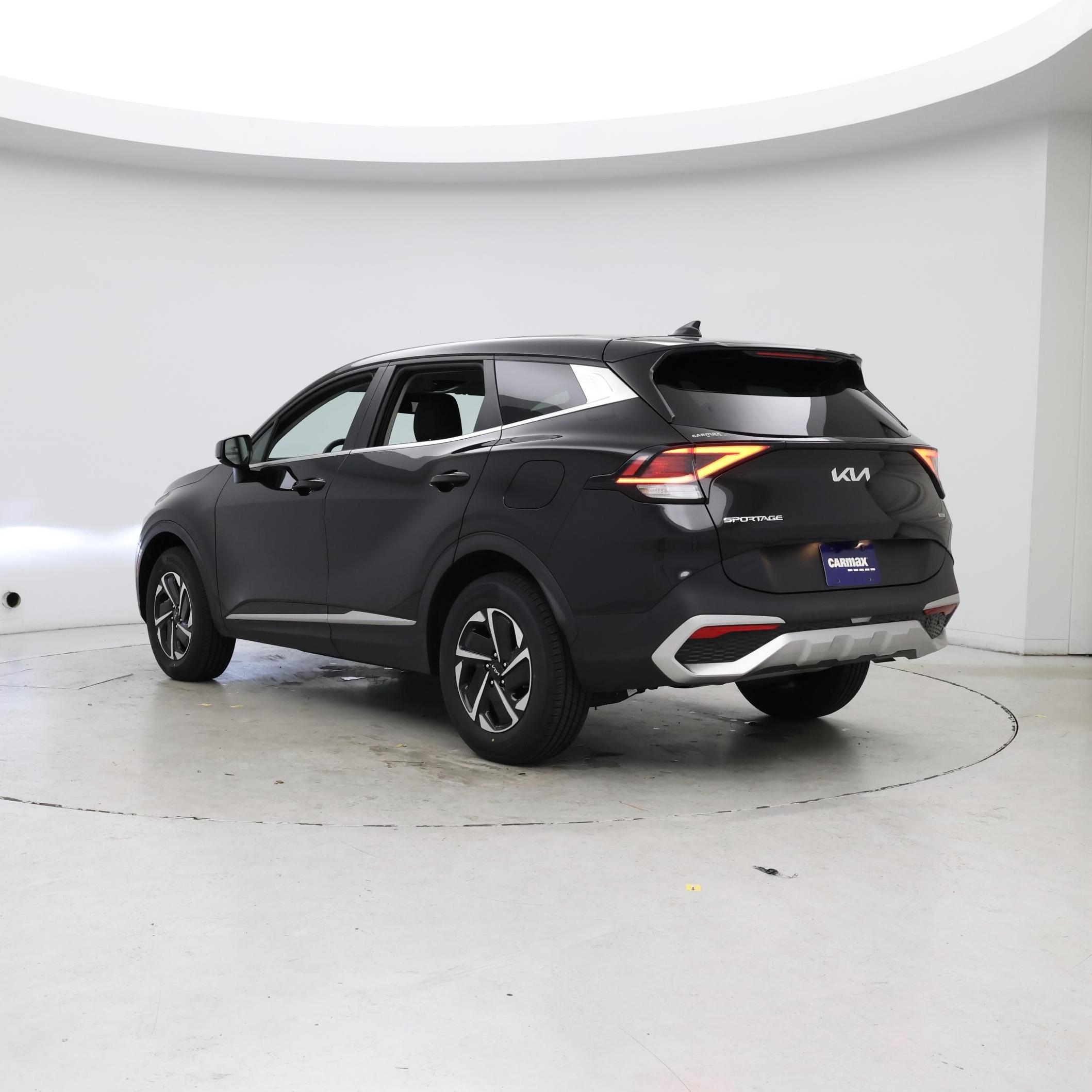 Thumbnail: 2023 Kia Sportage - 2