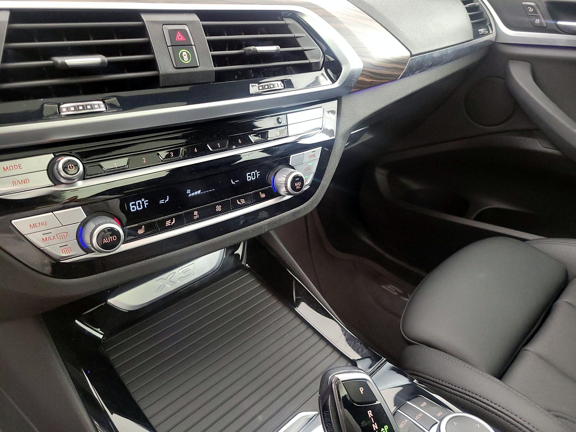 Thumbnail: 2021 BMW X3 - 17