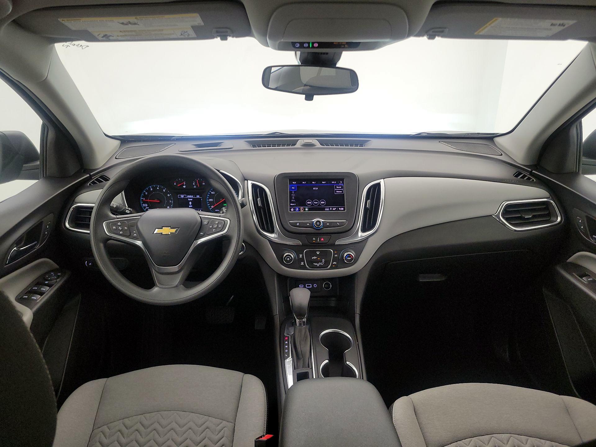 Thumbnail: 2022 Chevrolet Equinox - 9