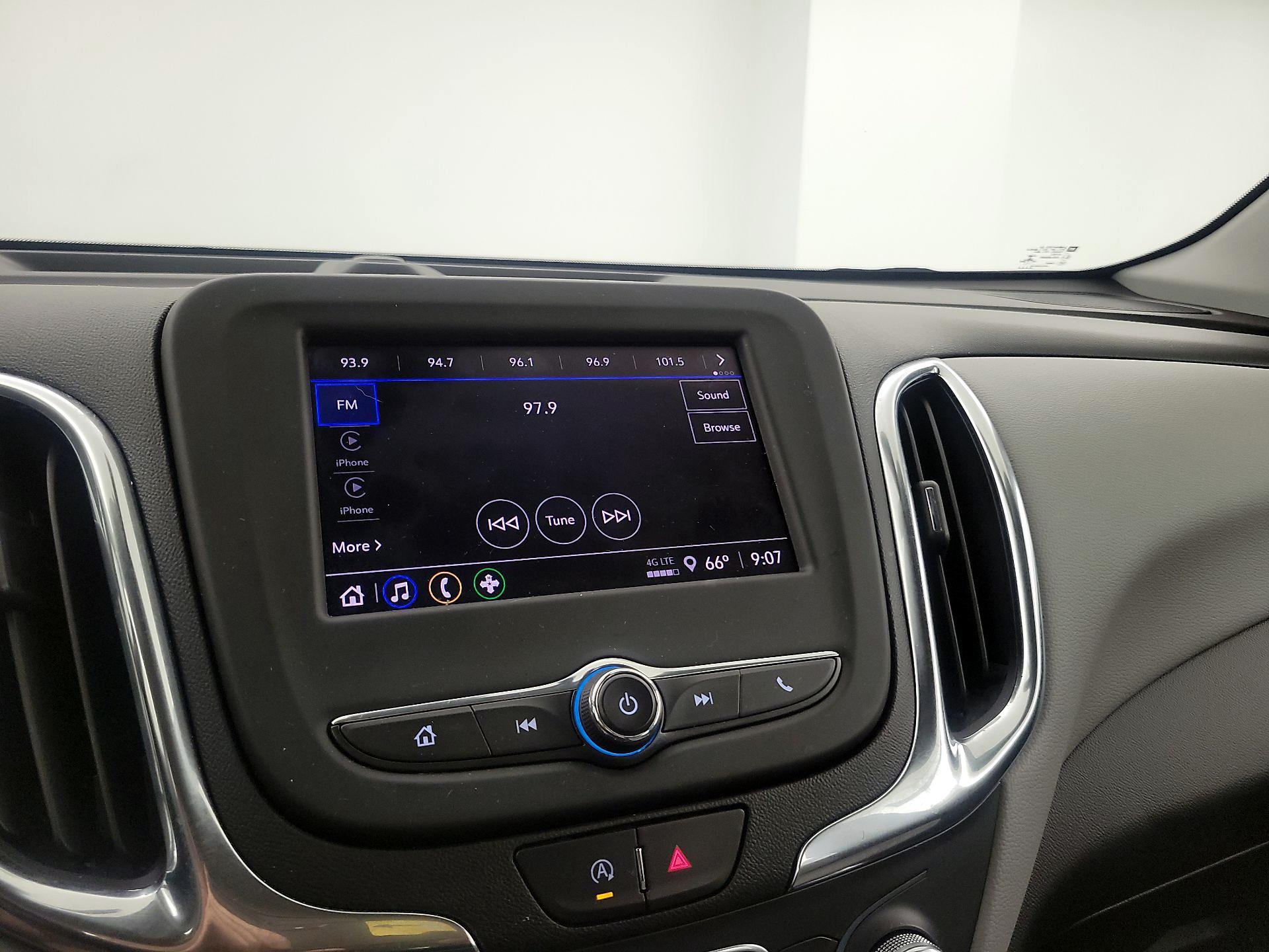 Thumbnail: 2022 Chevrolet Equinox - 15