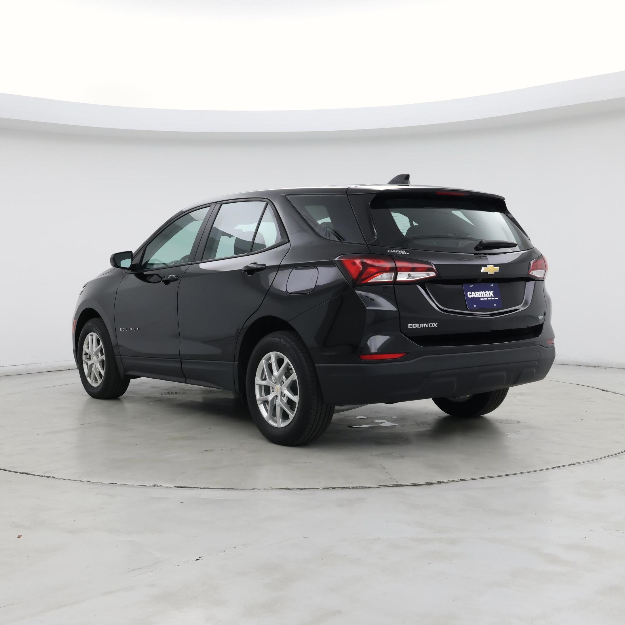Thumbnail: 2022 Chevrolet Equinox - 2