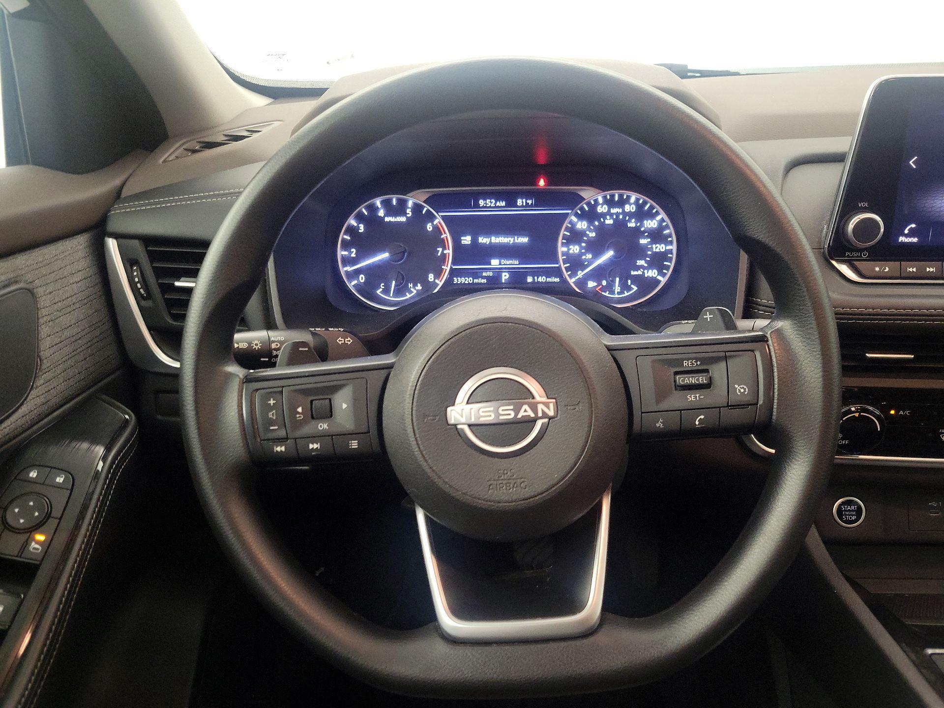 Thumbnail: 2022 Nissan Rogue - 10