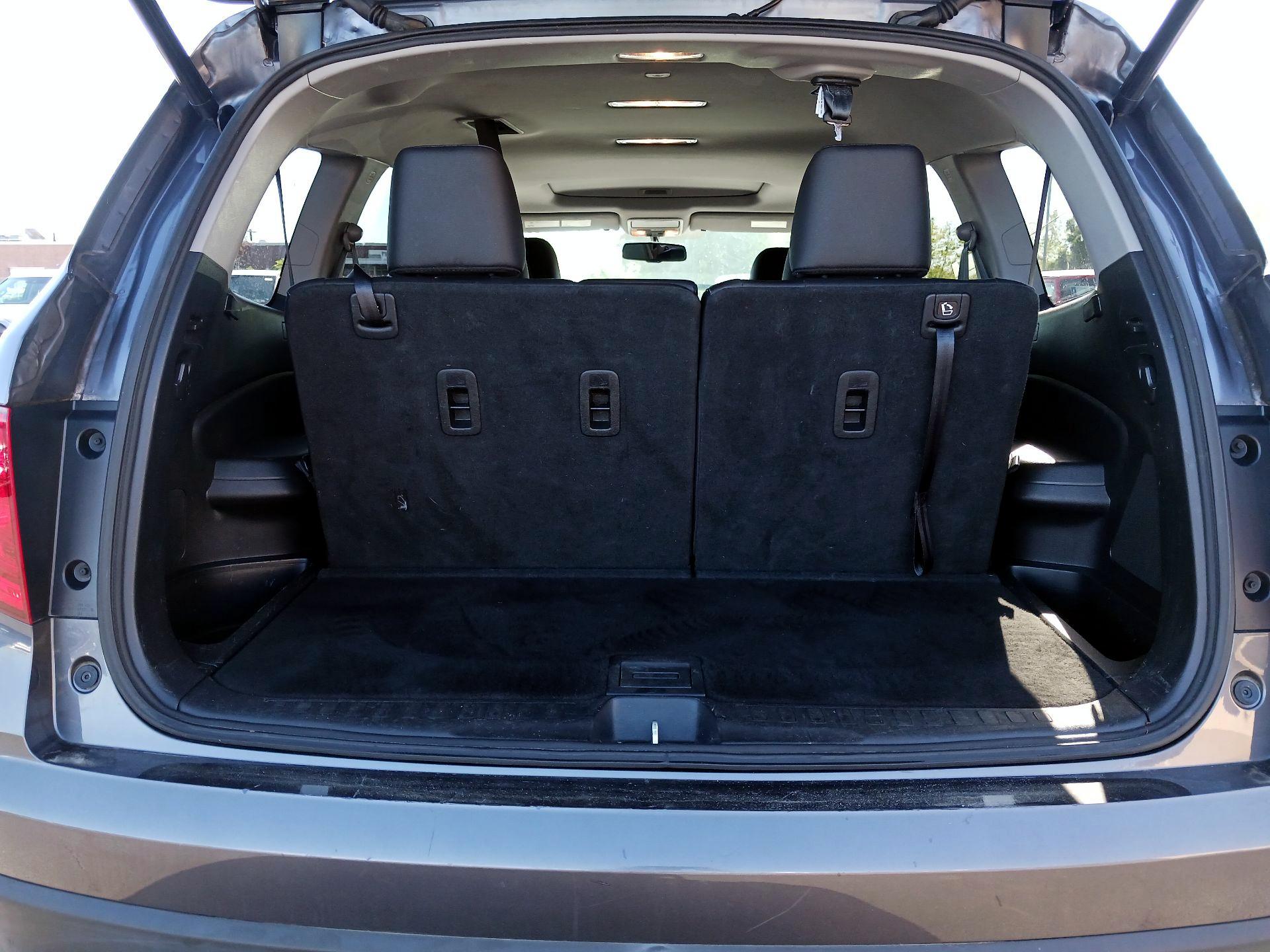 Thumbnail: 2018 Honda Pilot - 20
