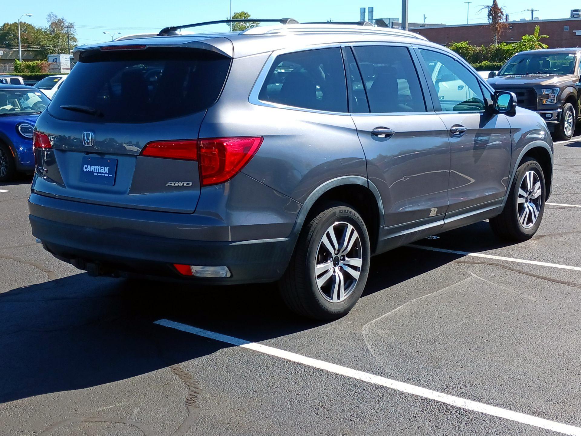 Thumbnail: 2018 Honda Pilot - 5